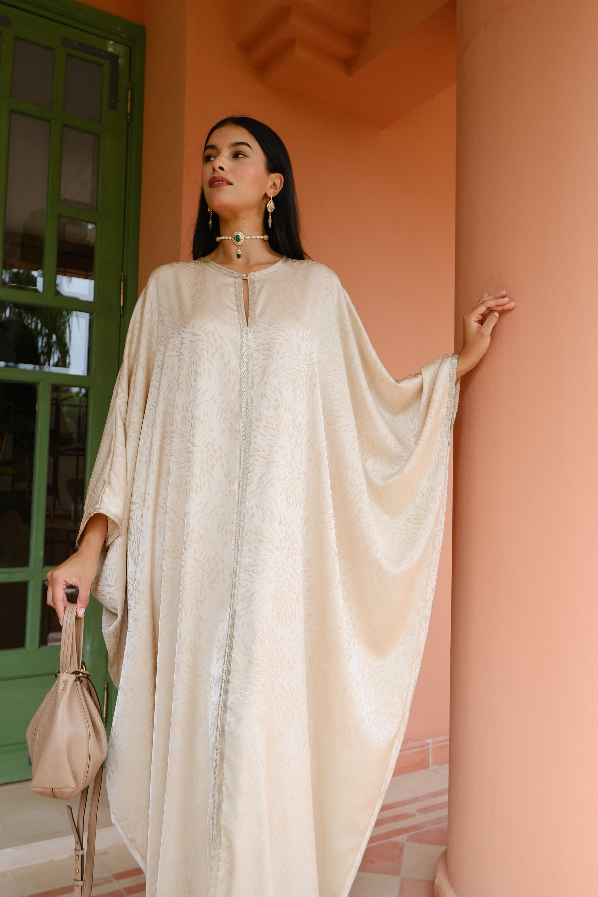NIS viscose Kaftan in Ivory