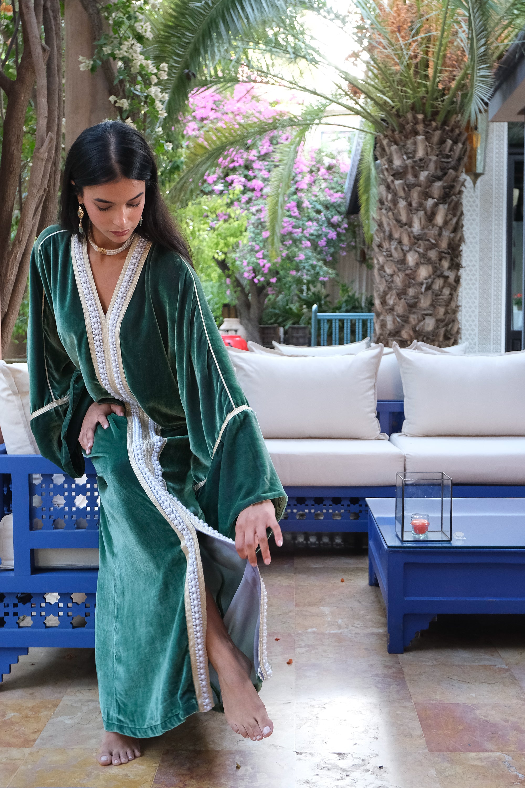 IMANEH VELVET KAFTAN WITH PEARLS