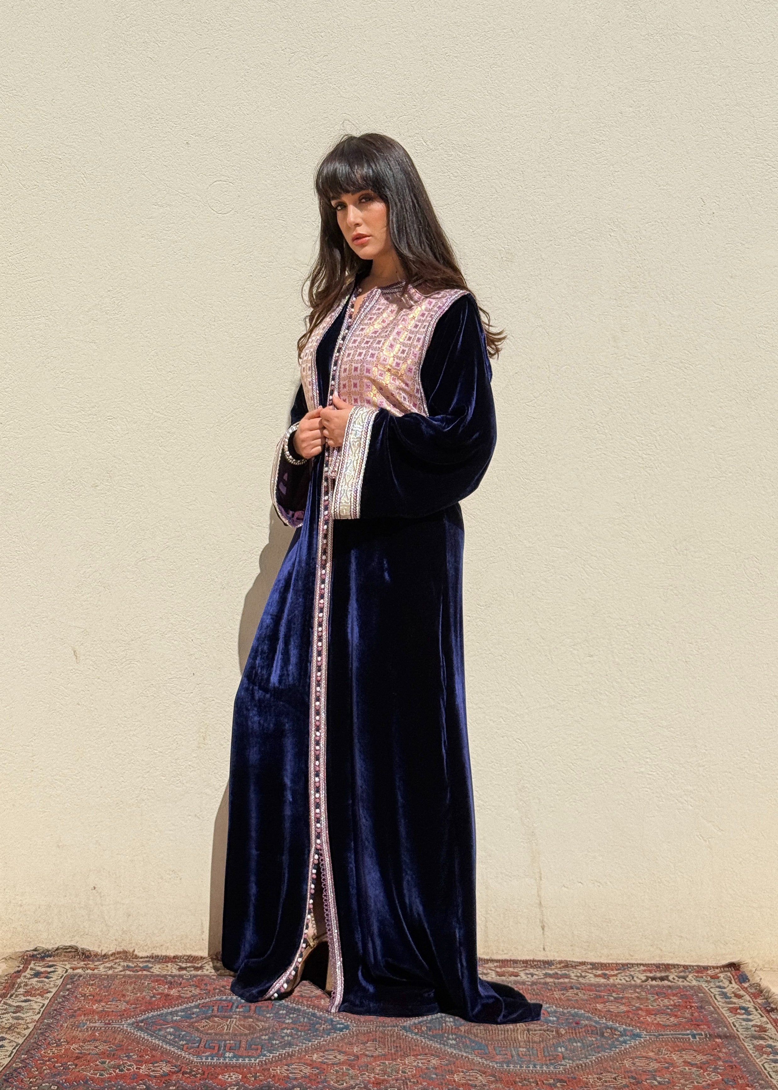 SINDA VELVET KAFTAN & GILET