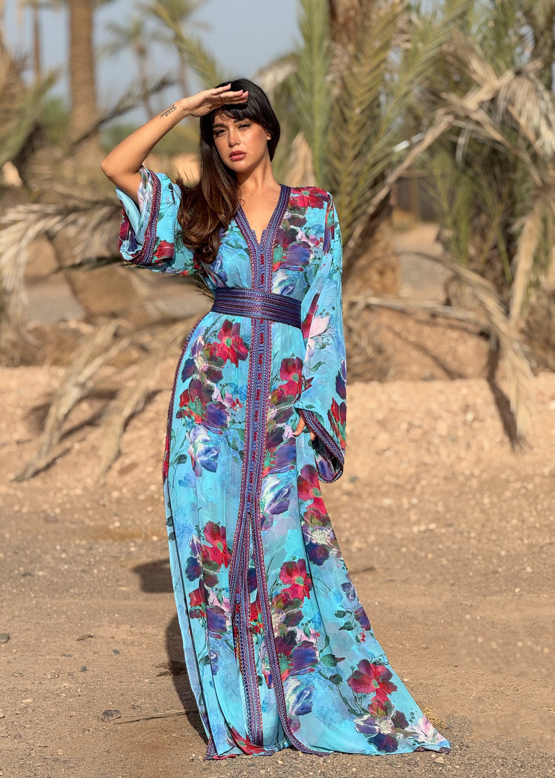 LOLA KAFTAN