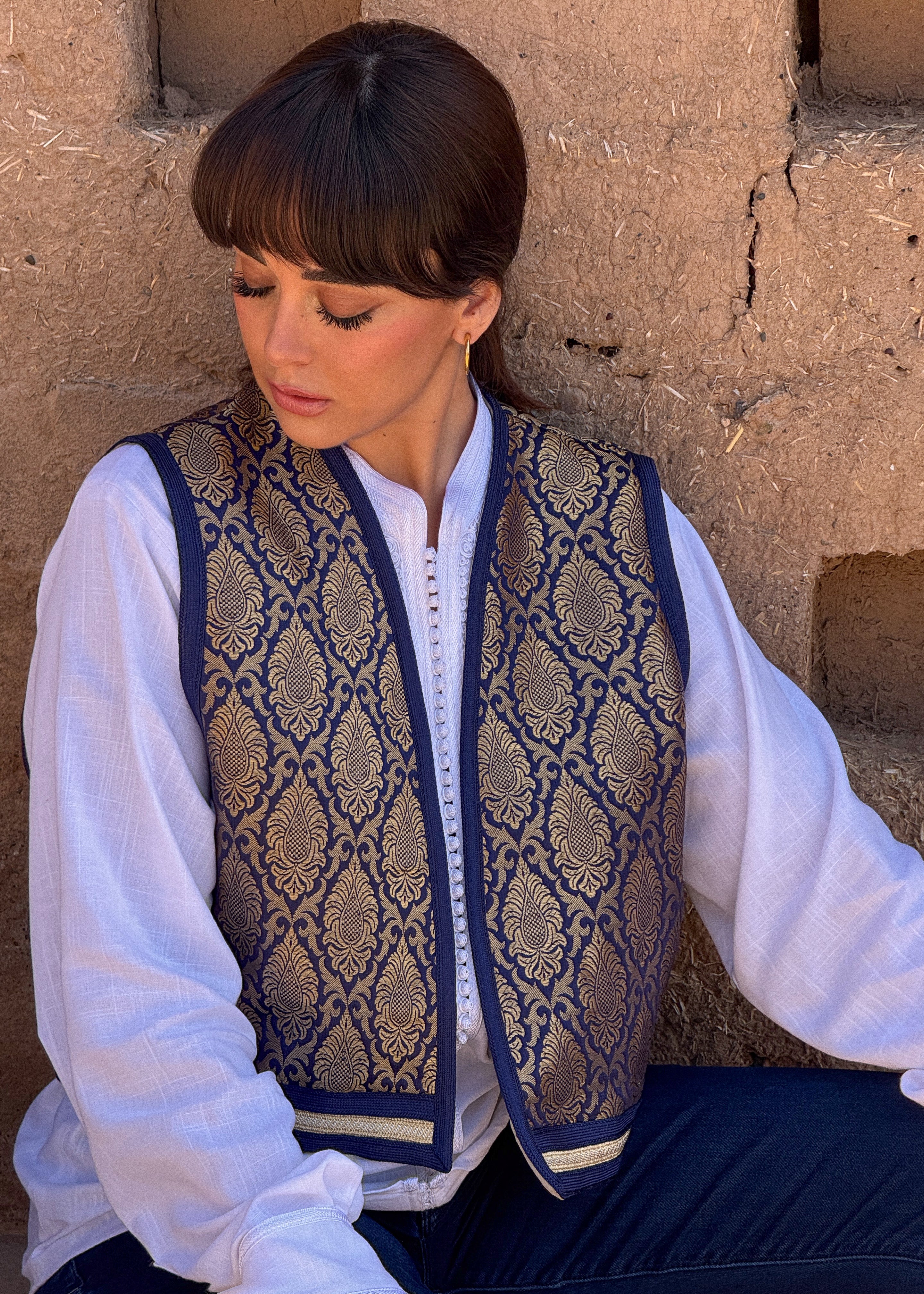 ISHAQ SILK BROCADE GILET