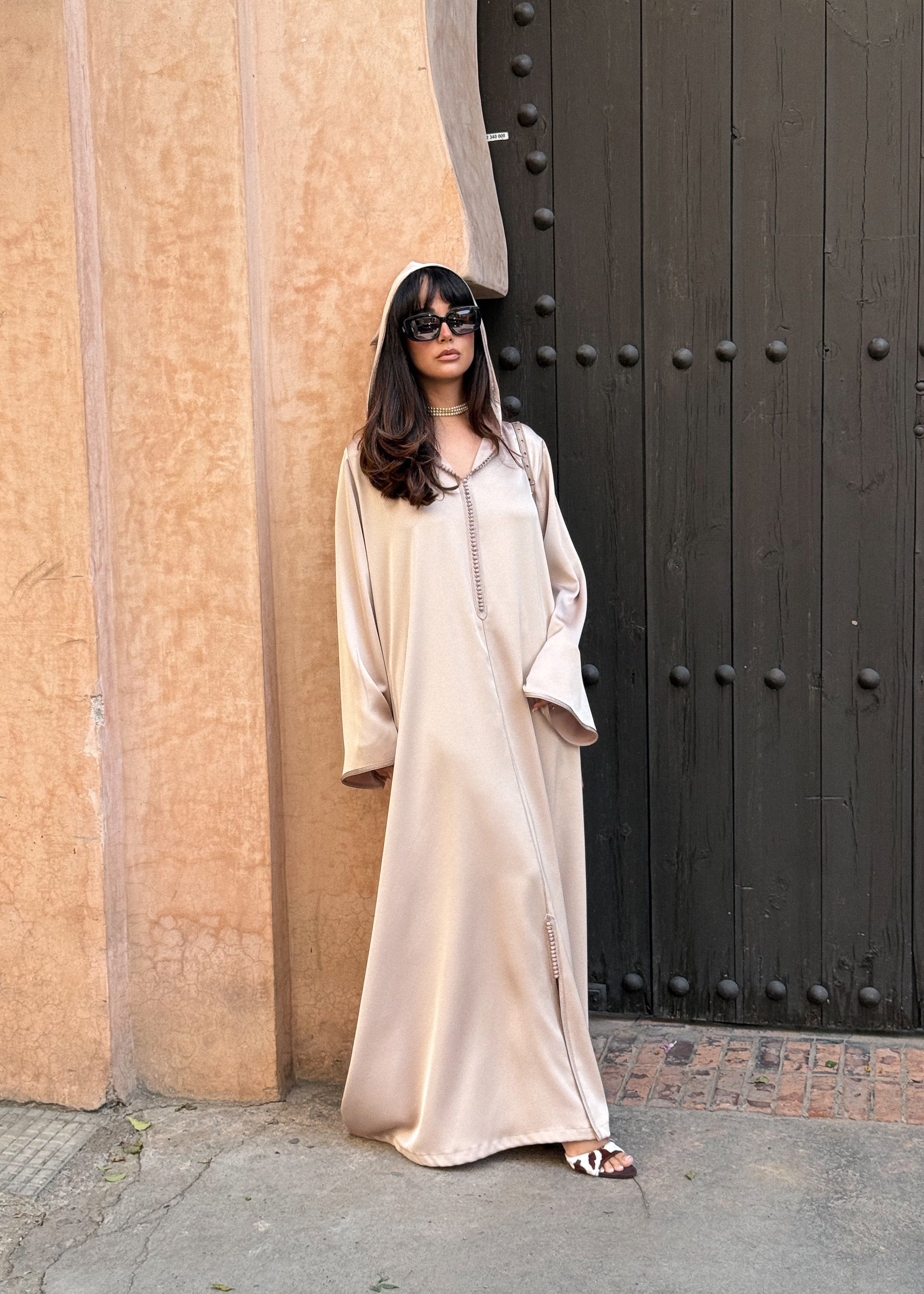 ABIR TONE-ON-TONE MINIMAL DJELLABA