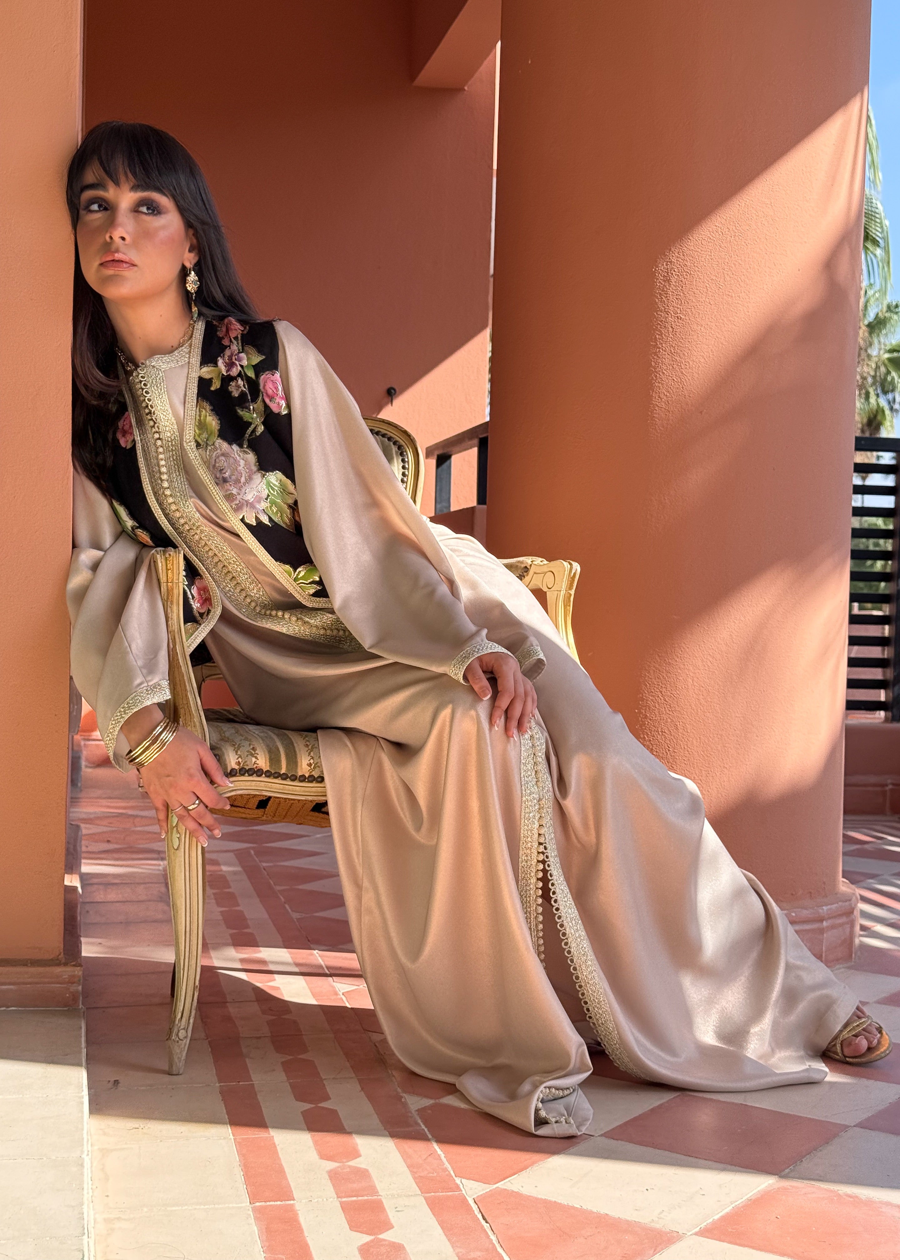 DARIANE TWO-PIECE SET : KAFTAN AND FLORAL GILET