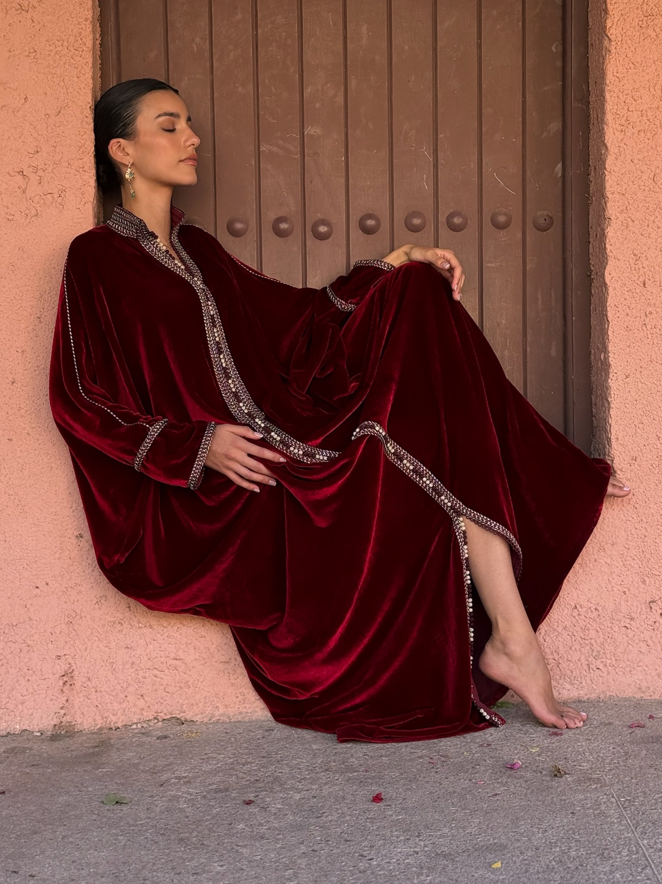 RACHIDA OVERSIZED VELVET KAFTAN
