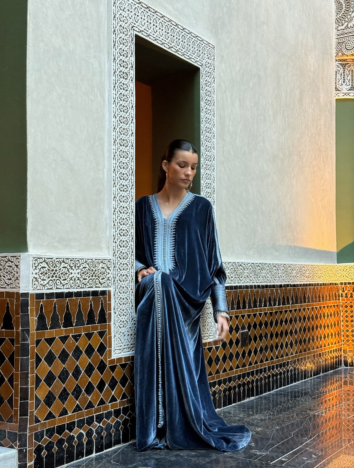 TASNIRA SILK VELVET KAFTAN