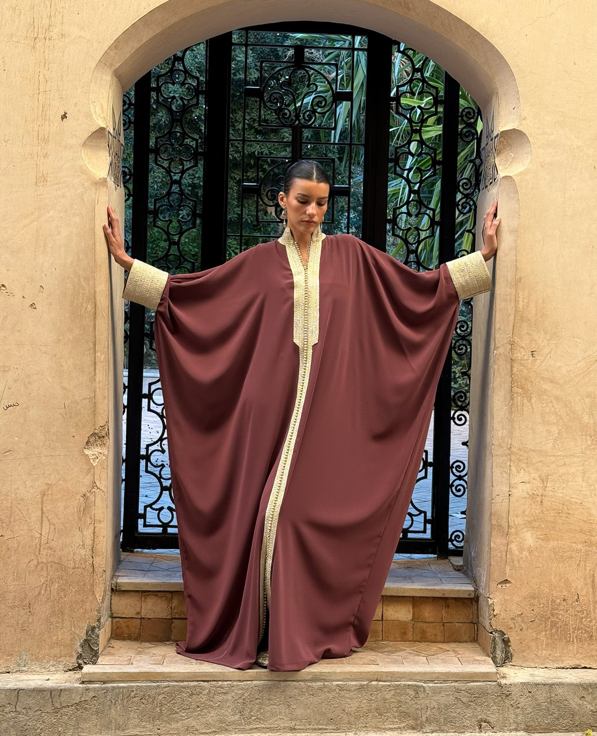RIYANA OVERSIZED CREPE KAFTAN
