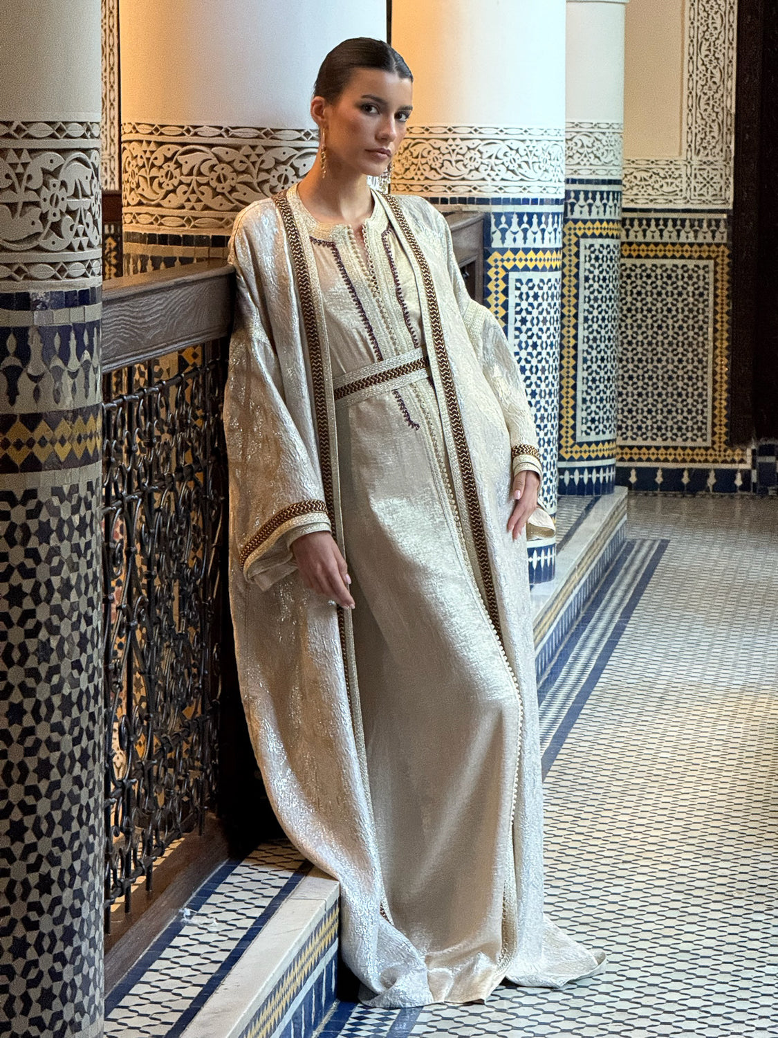 LAMEES TWO-PIECE KAFRAN
