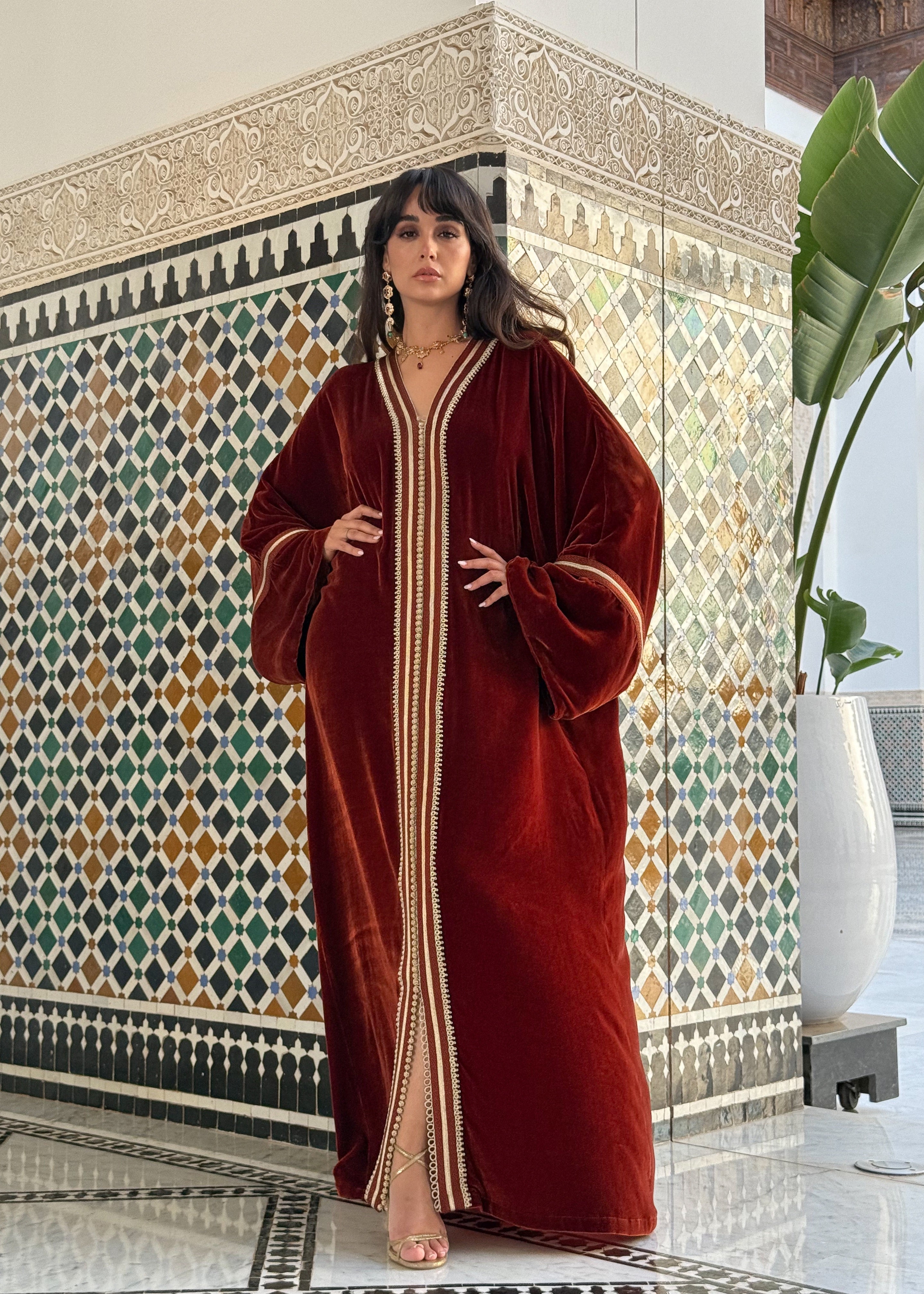 SALMA OVERSIZED VELVET KAFTAN
