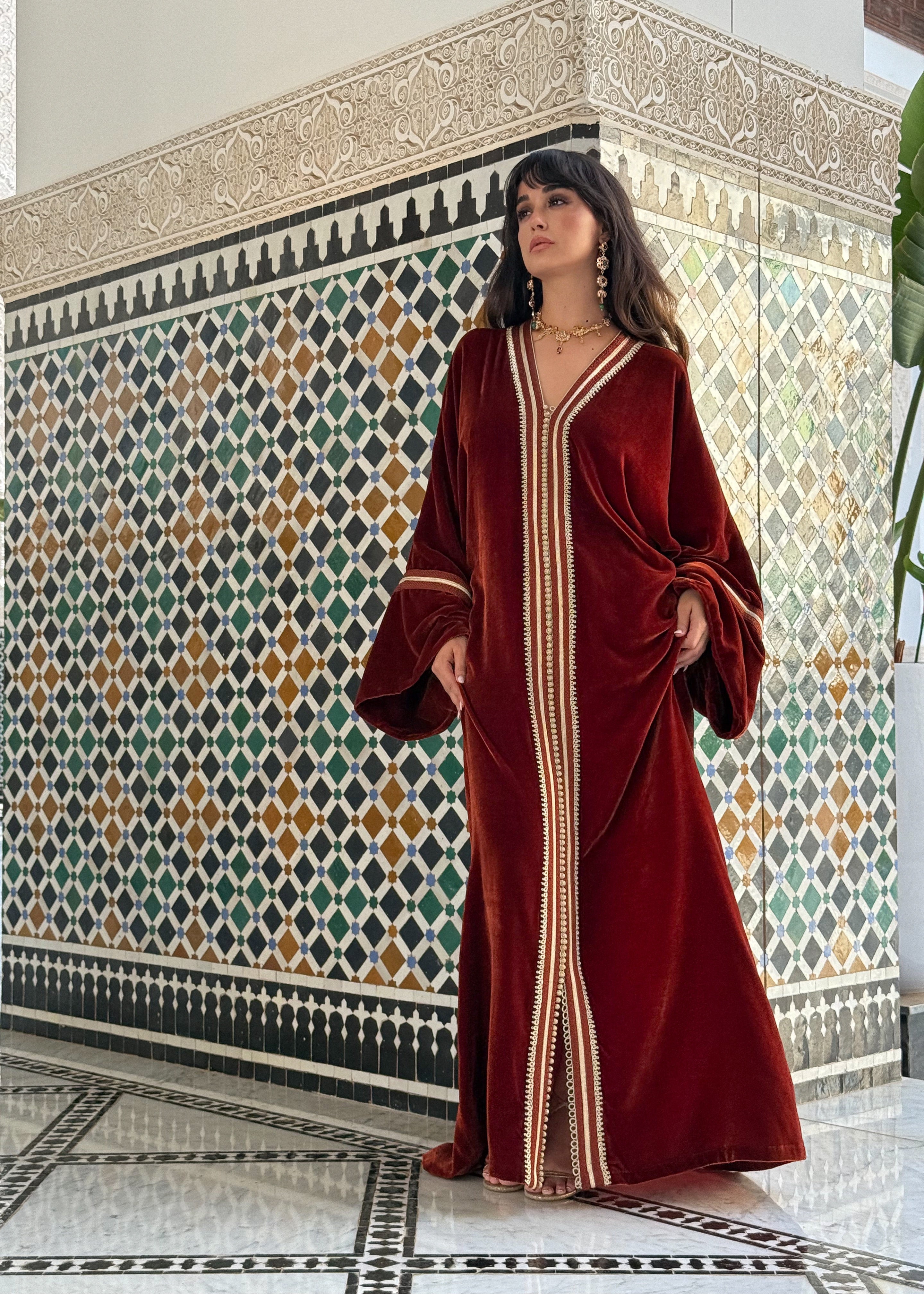 SALMA OVERSIZED VELVET KAFTAN
