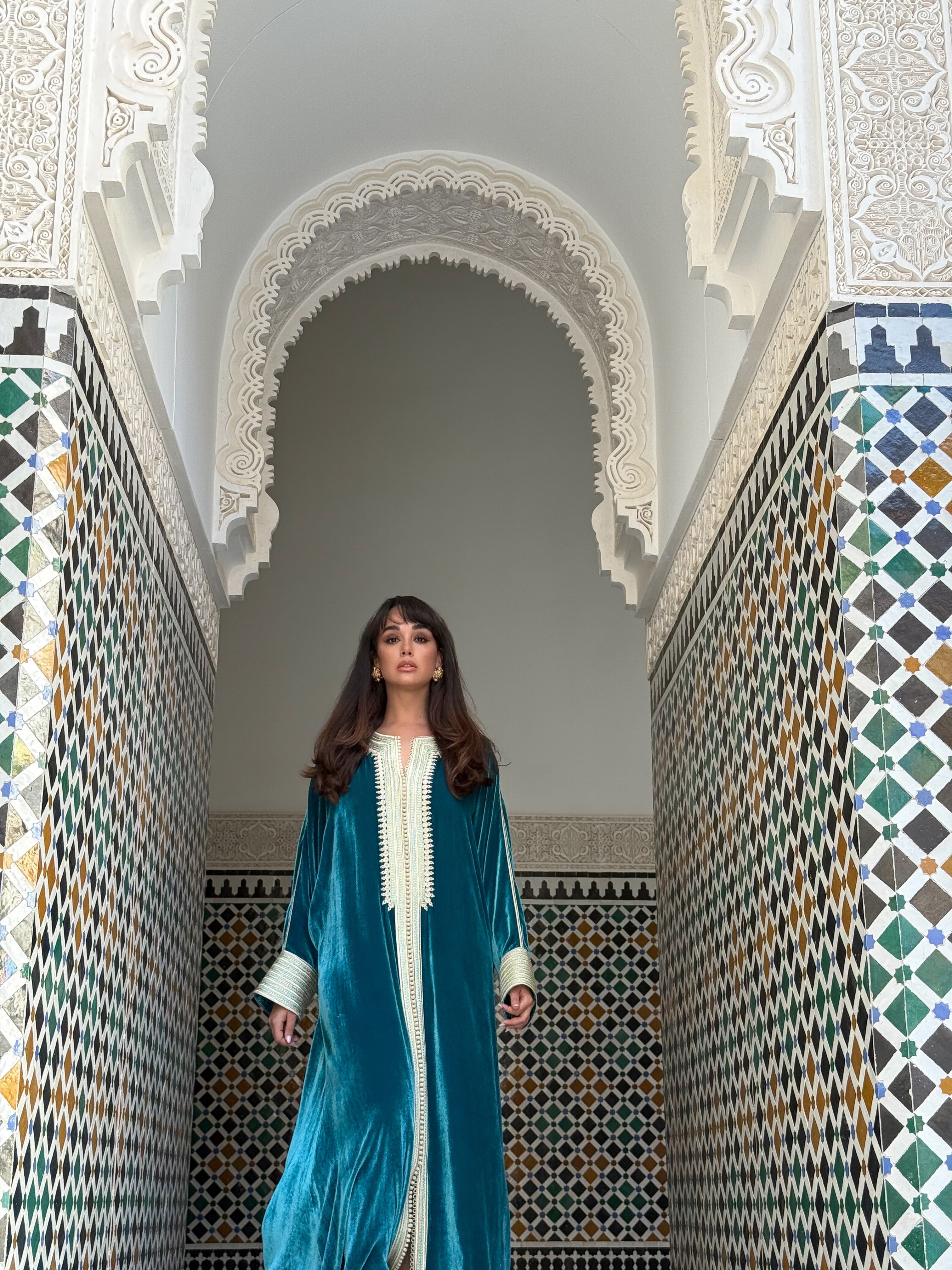 BELLA OVERSIZED VELVET KAFTAN