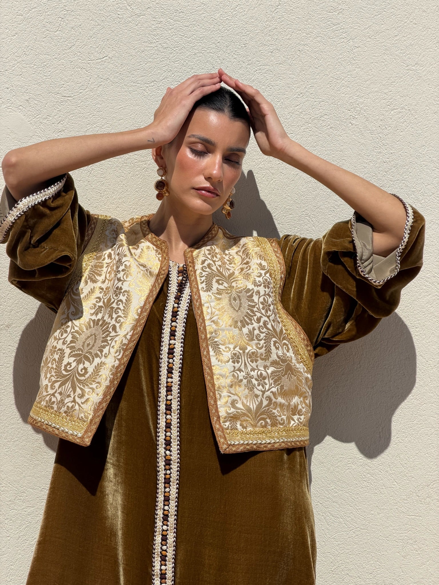 AMIRA TWO-PIECE KAFTAN & GILET