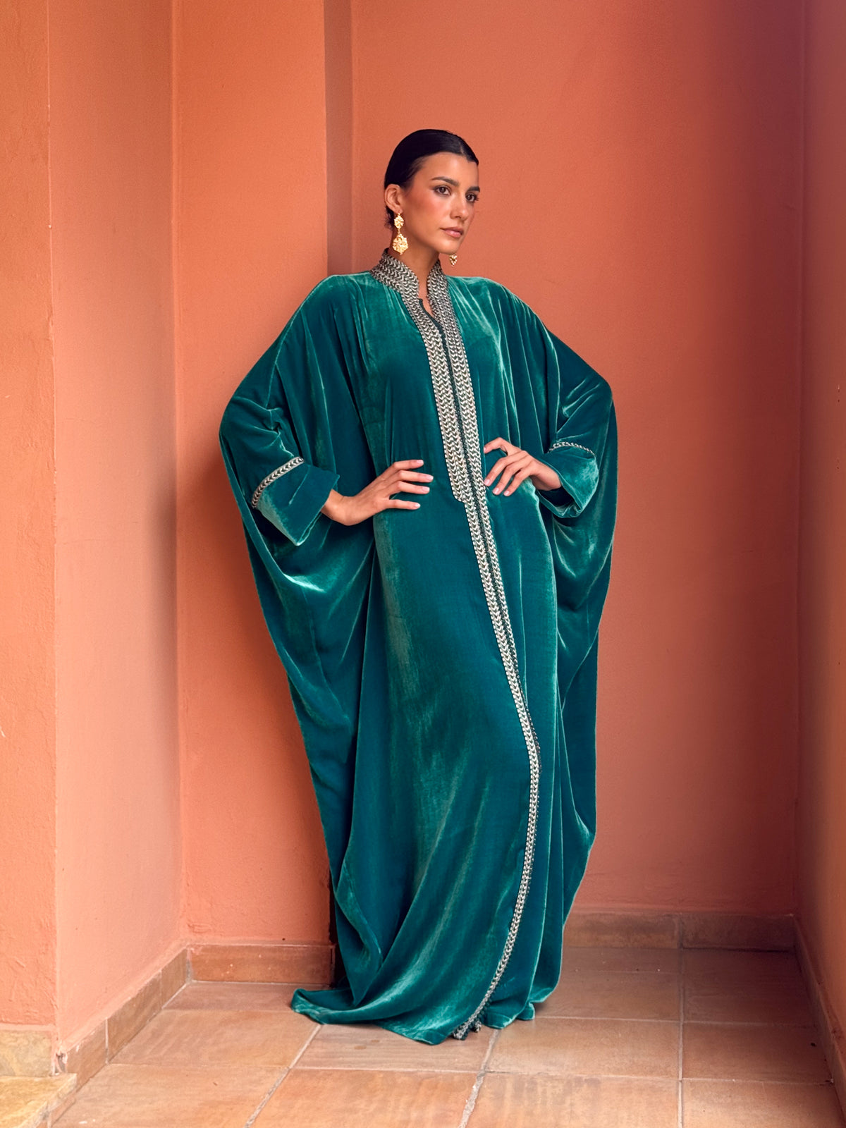 Awatif Silk Velvet Kaftan – Turquoise – view 4