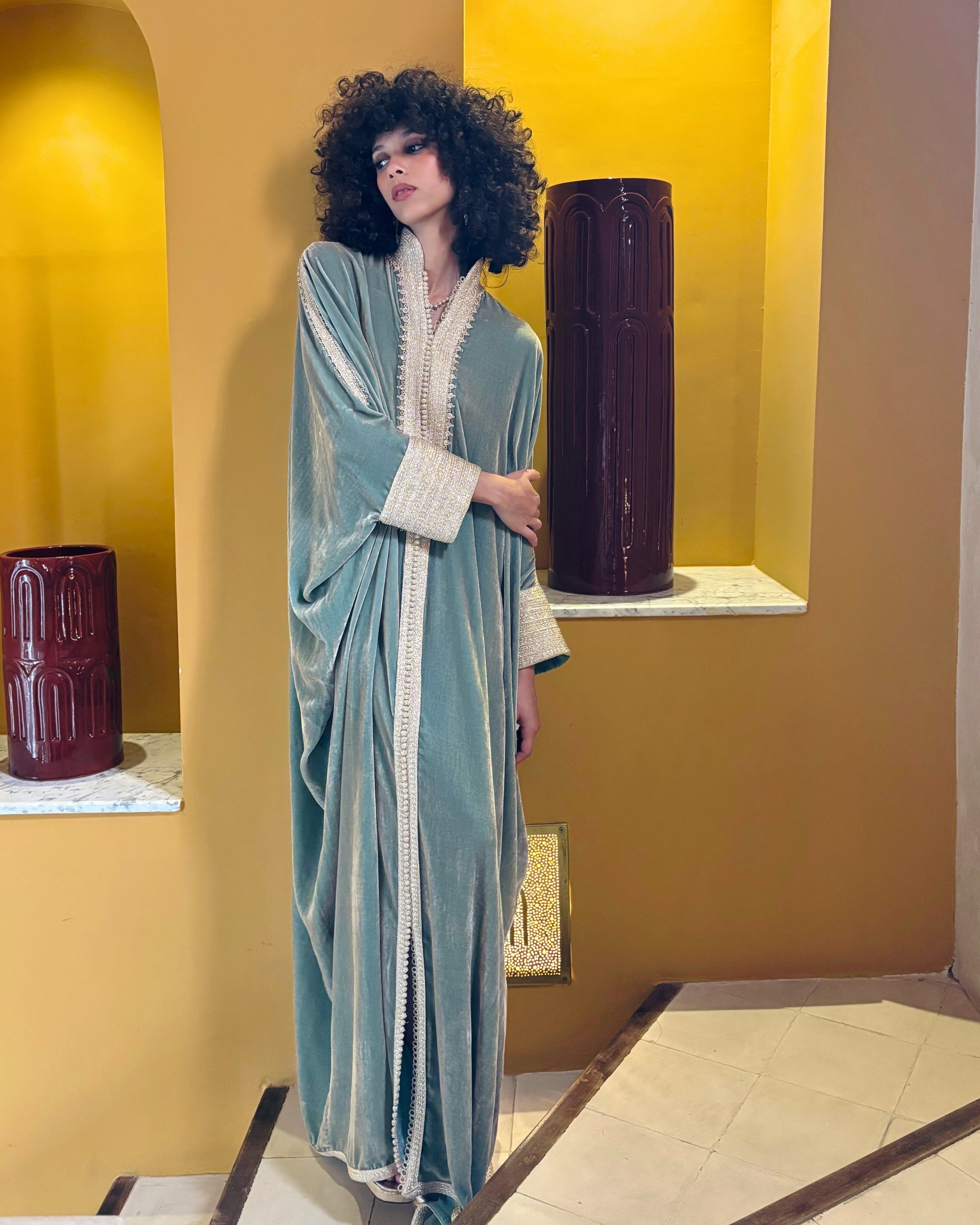 ZEYNA OVERSIZED VELVET KAFTAN