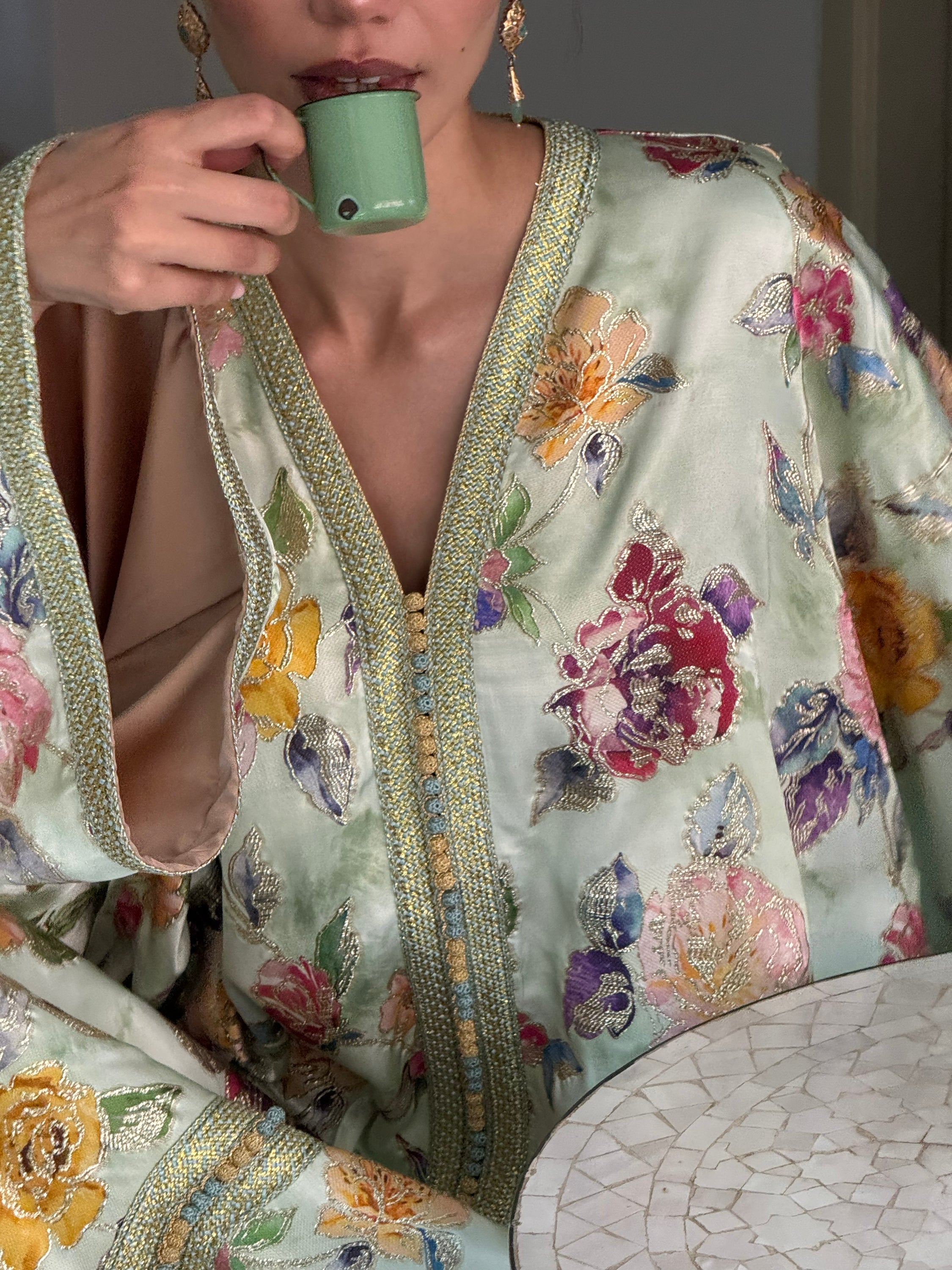 SANYA KAFTAN