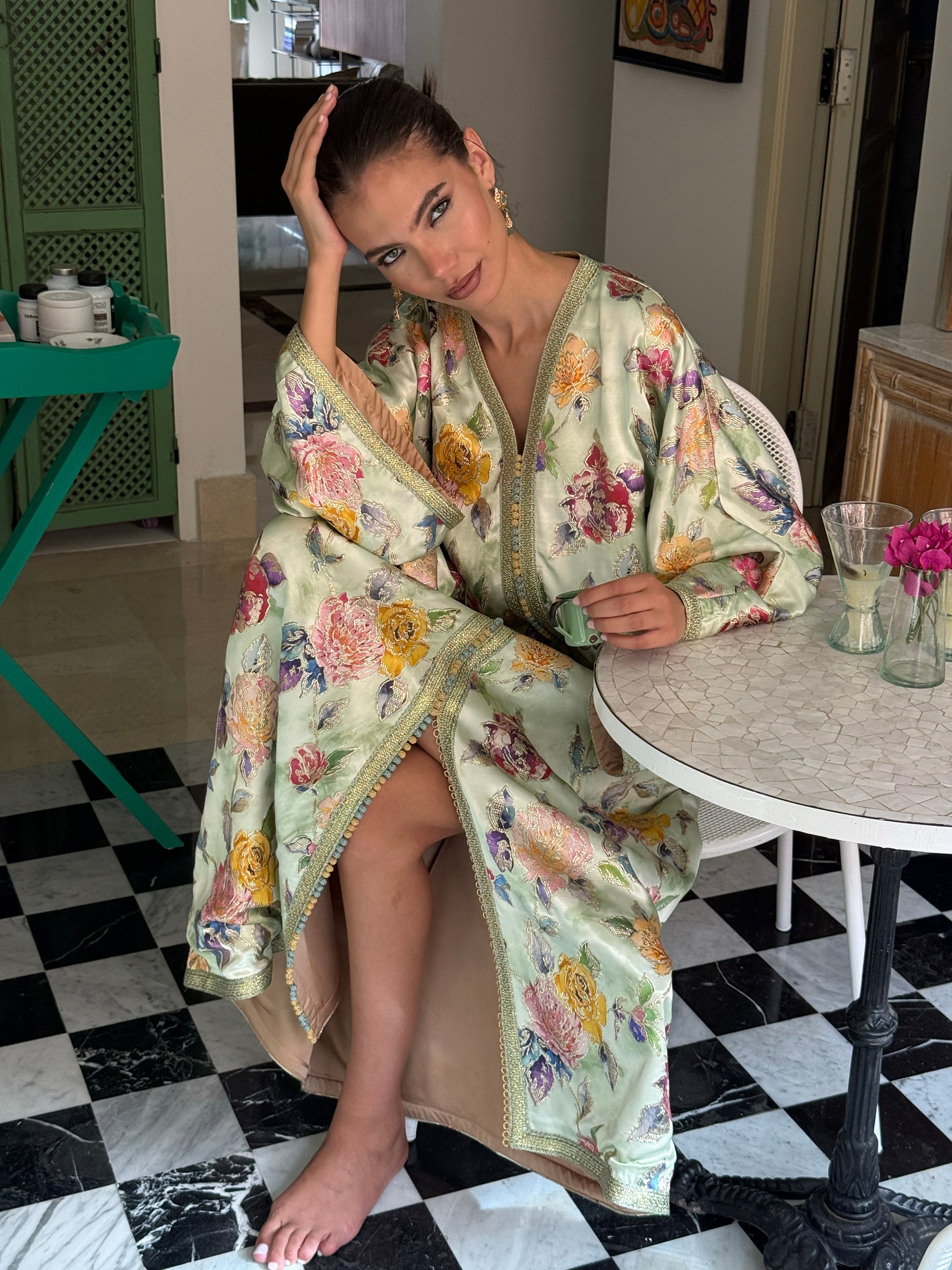 SANYA KAFTAN