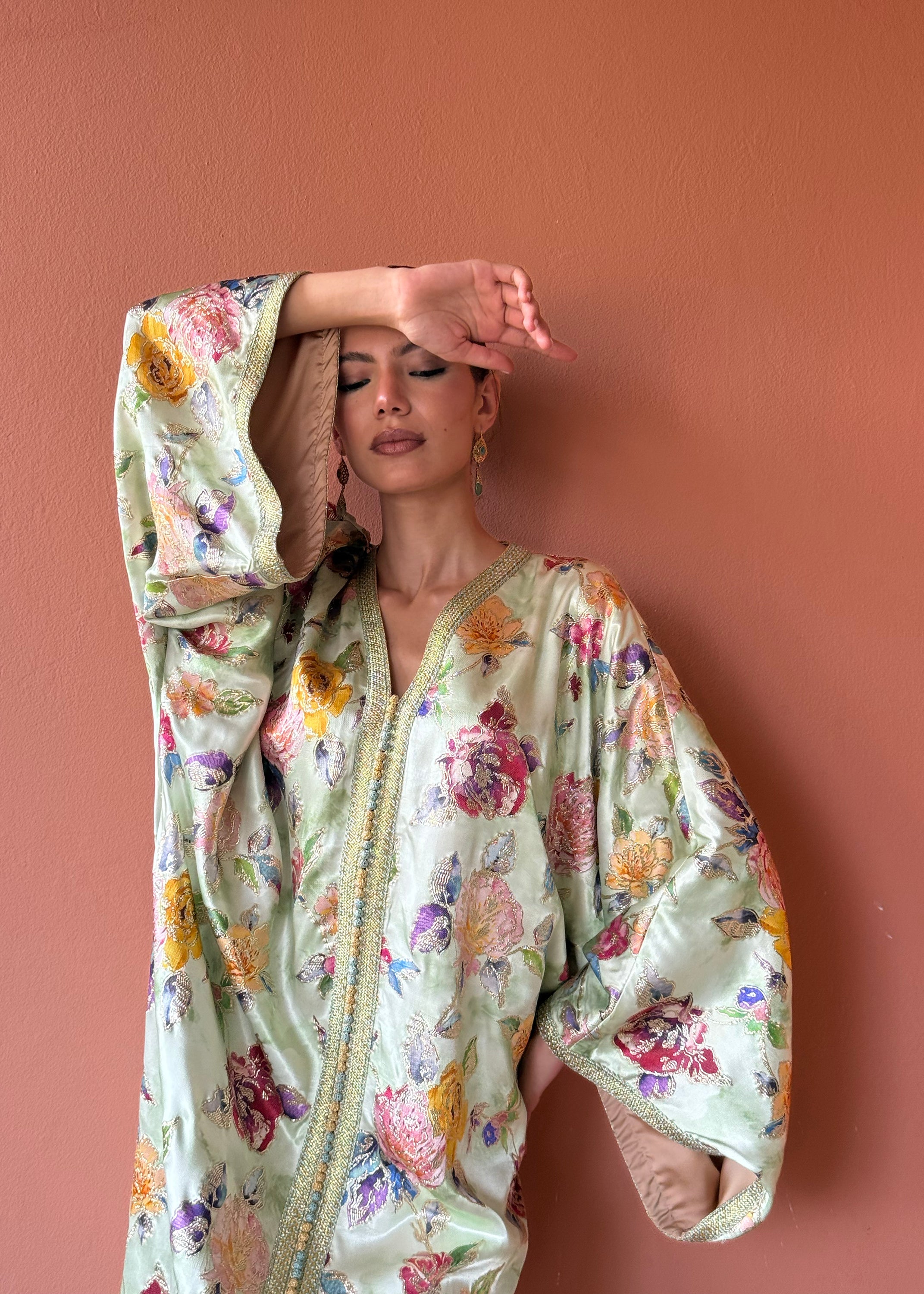 SANYA KAFTAN