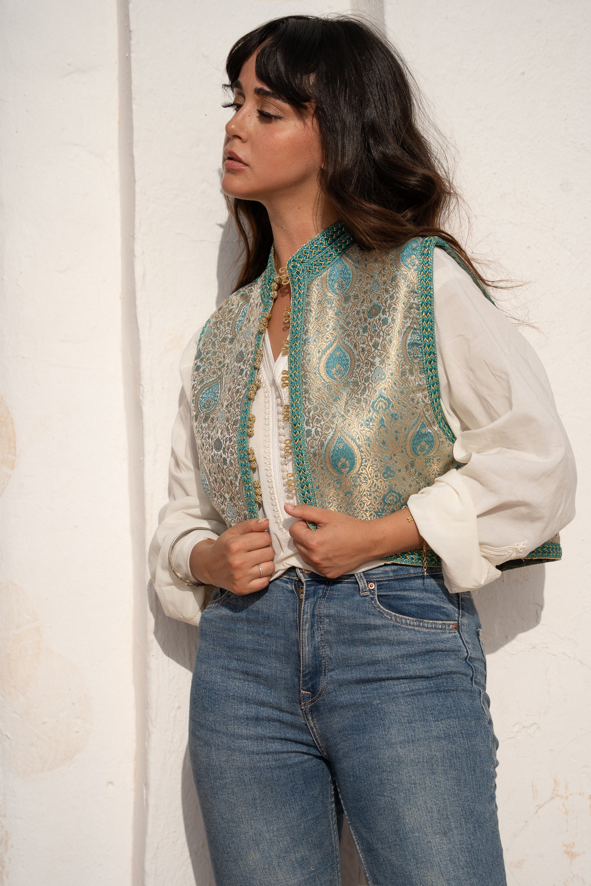 LEAH GILET