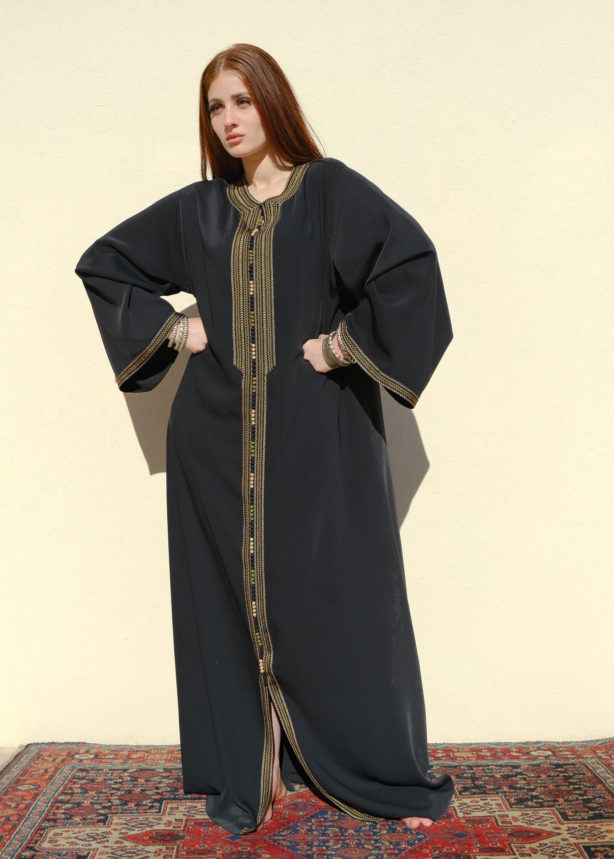 AMNA KAFTAN