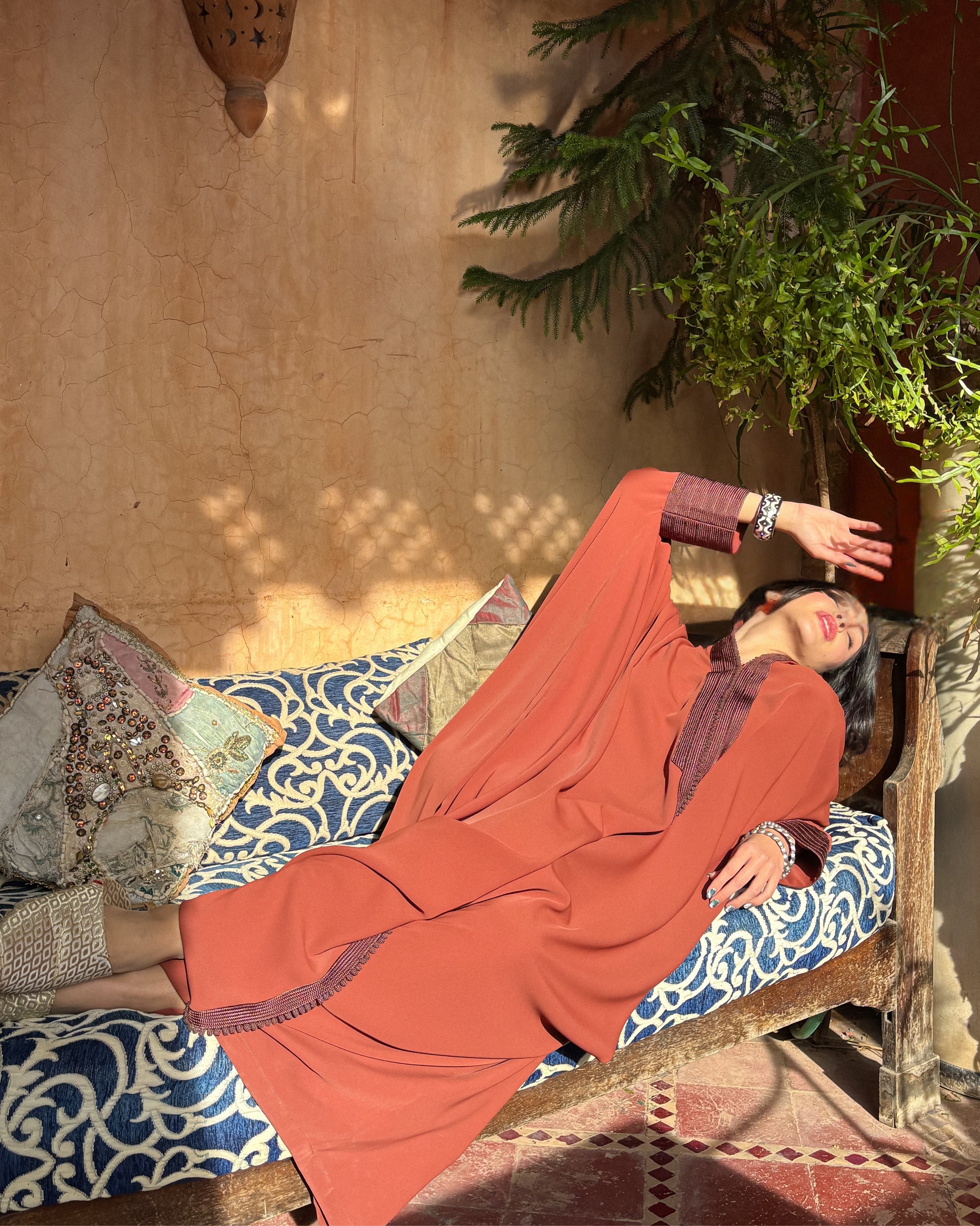DALYA OVERSIZED CREPE KAFTAN