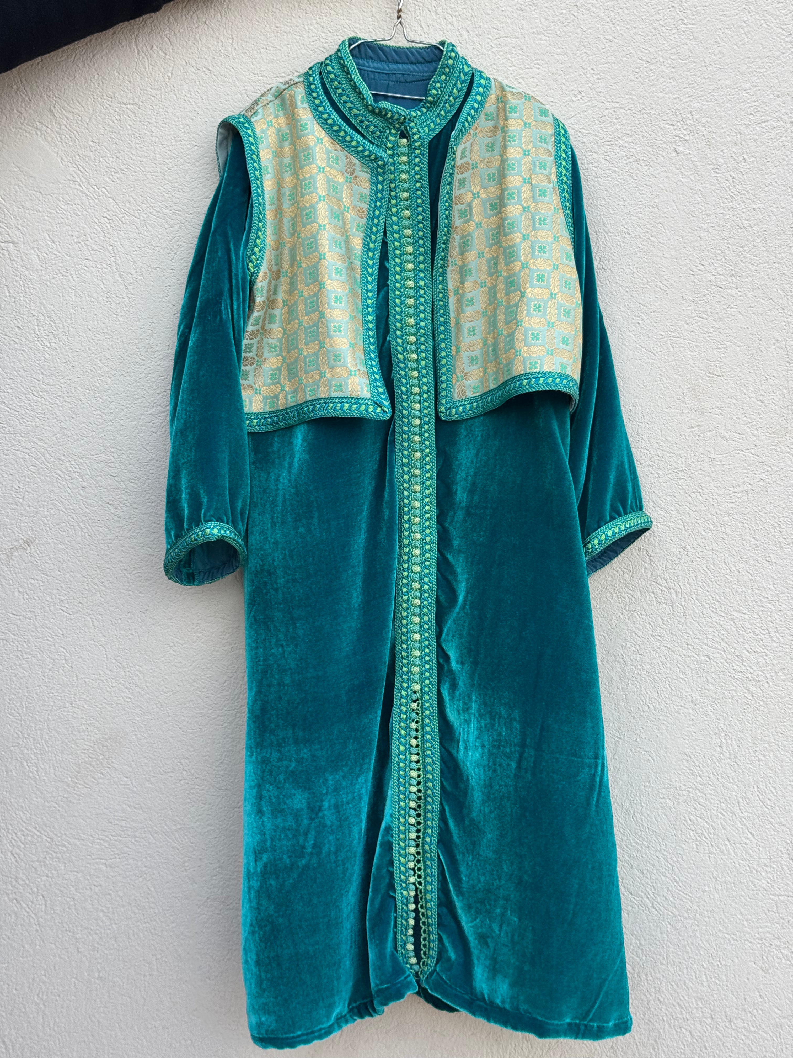 IMAN SILK VELVET KAFTAN & GILET AGE 4-5