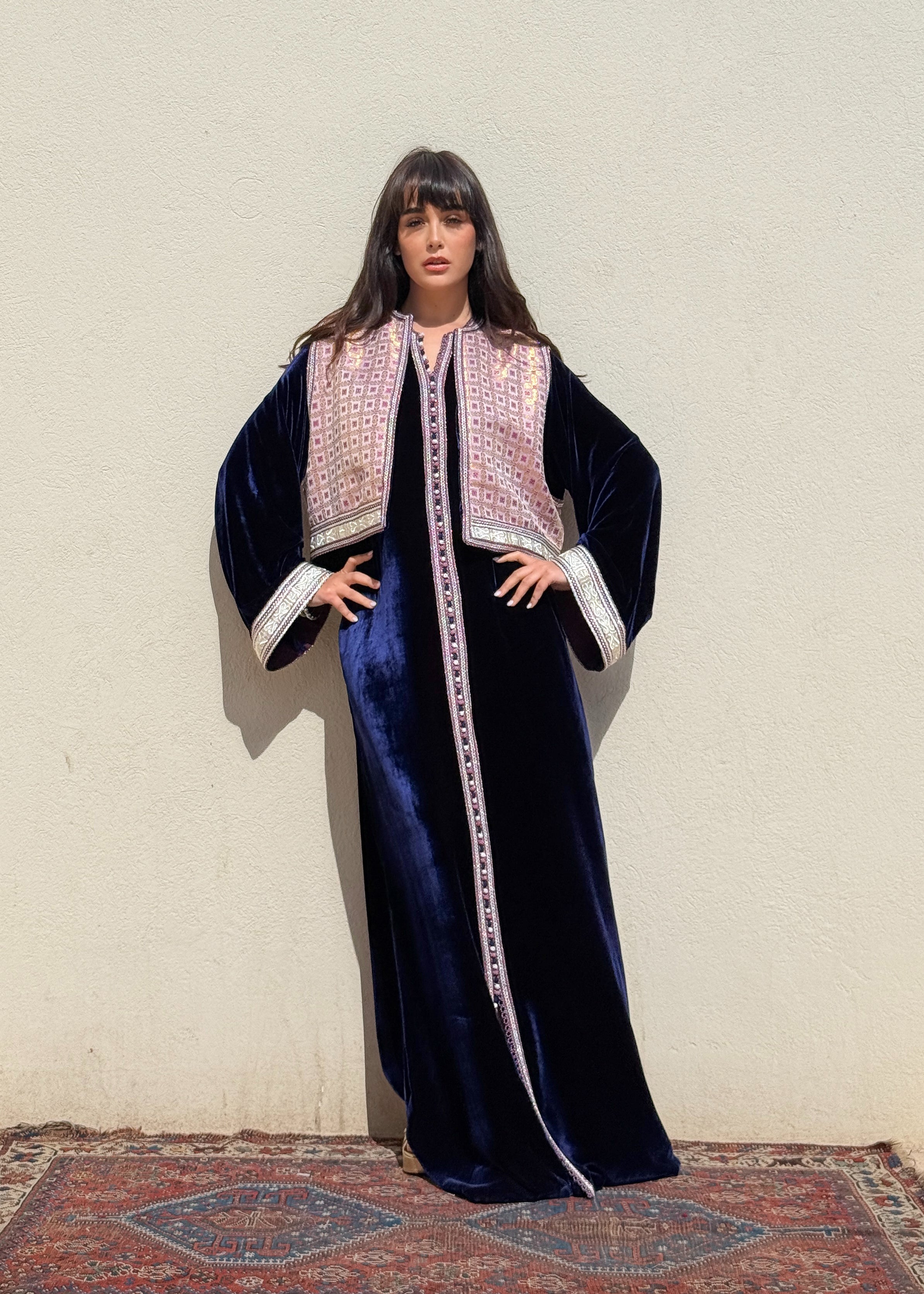 SINDA VELVET KAFTAN & GILET