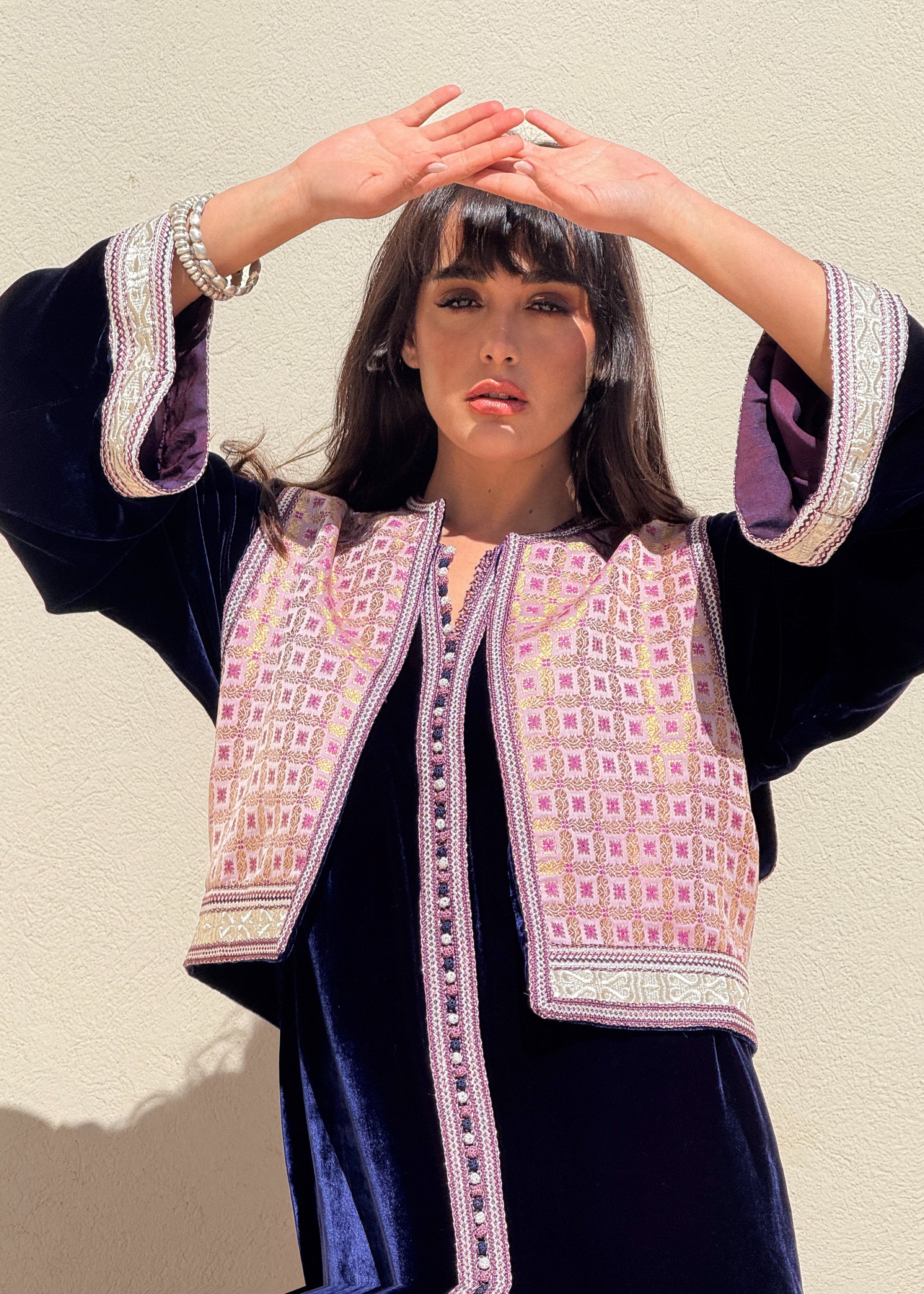 SINDA VELVET KAFTAN & GILET