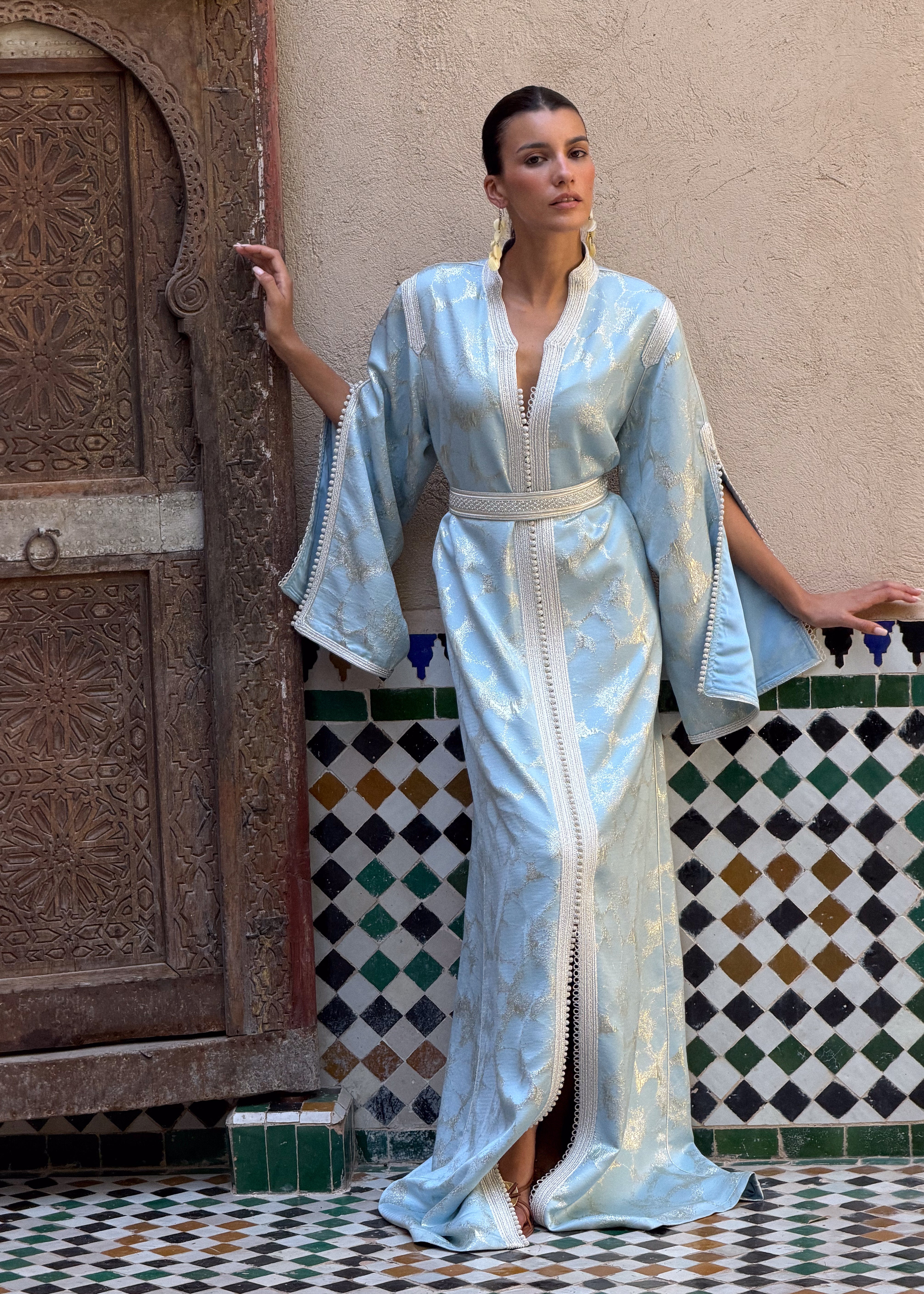 AOUATIF KAFTAN