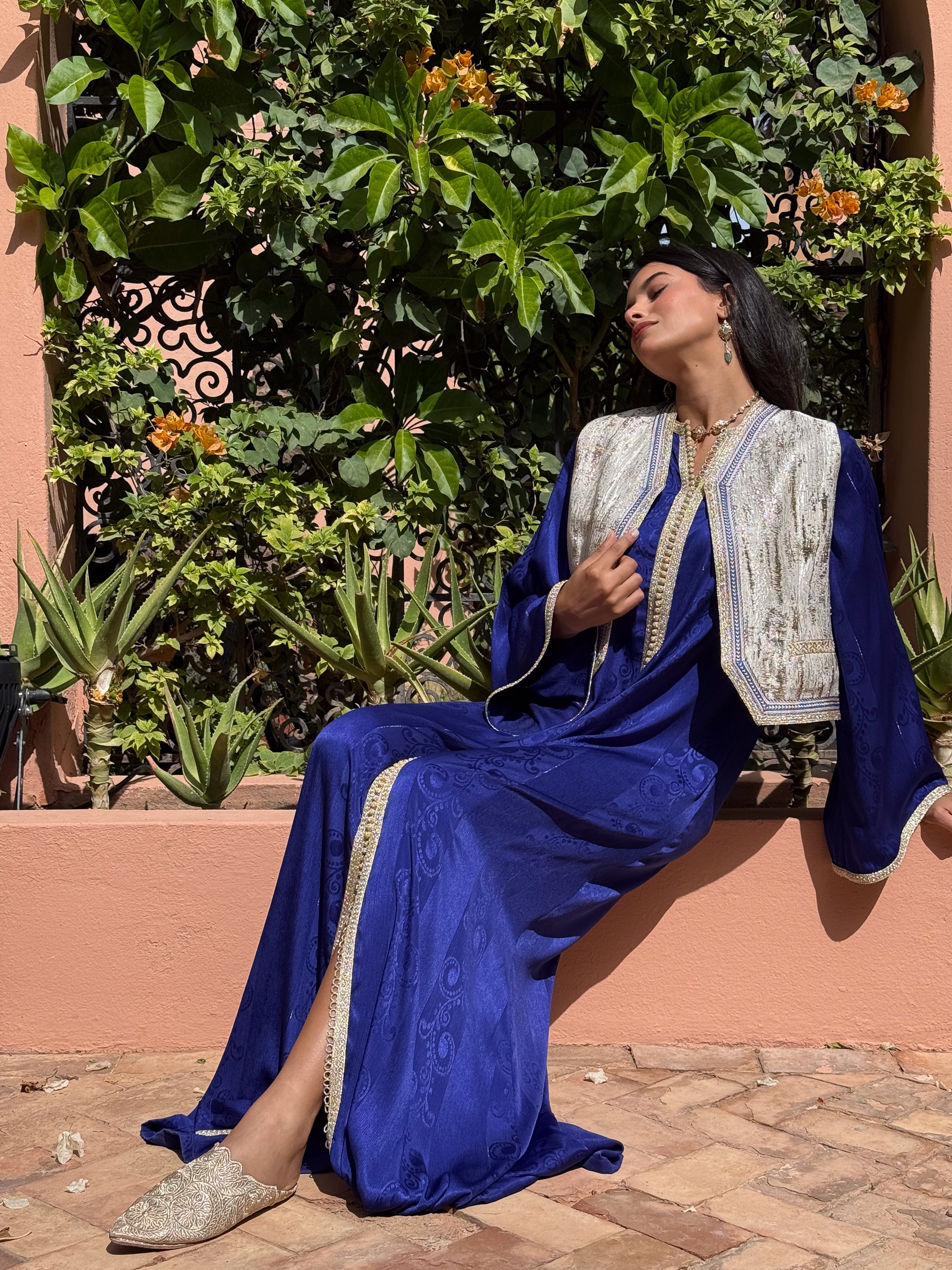 AFRAH SET : royal blue caftan with brocade embroidered vest