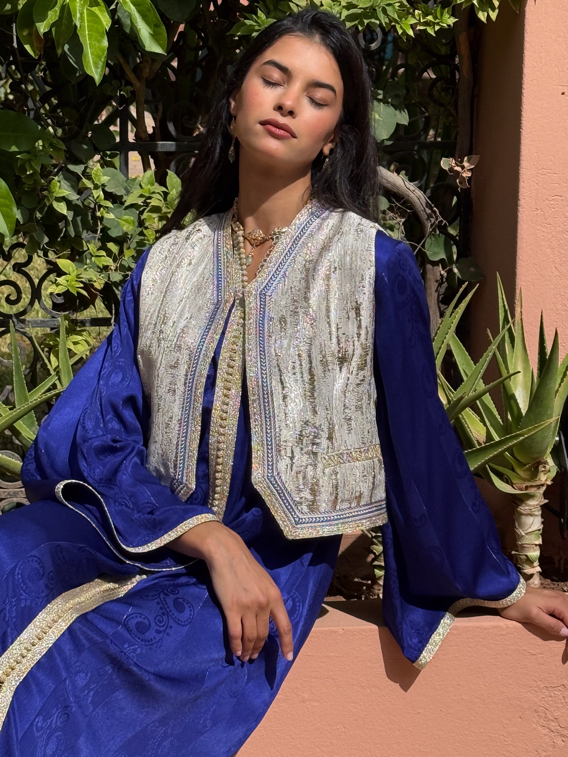 AFRAH SET : royal blue caftan with brocade embroidered vest
