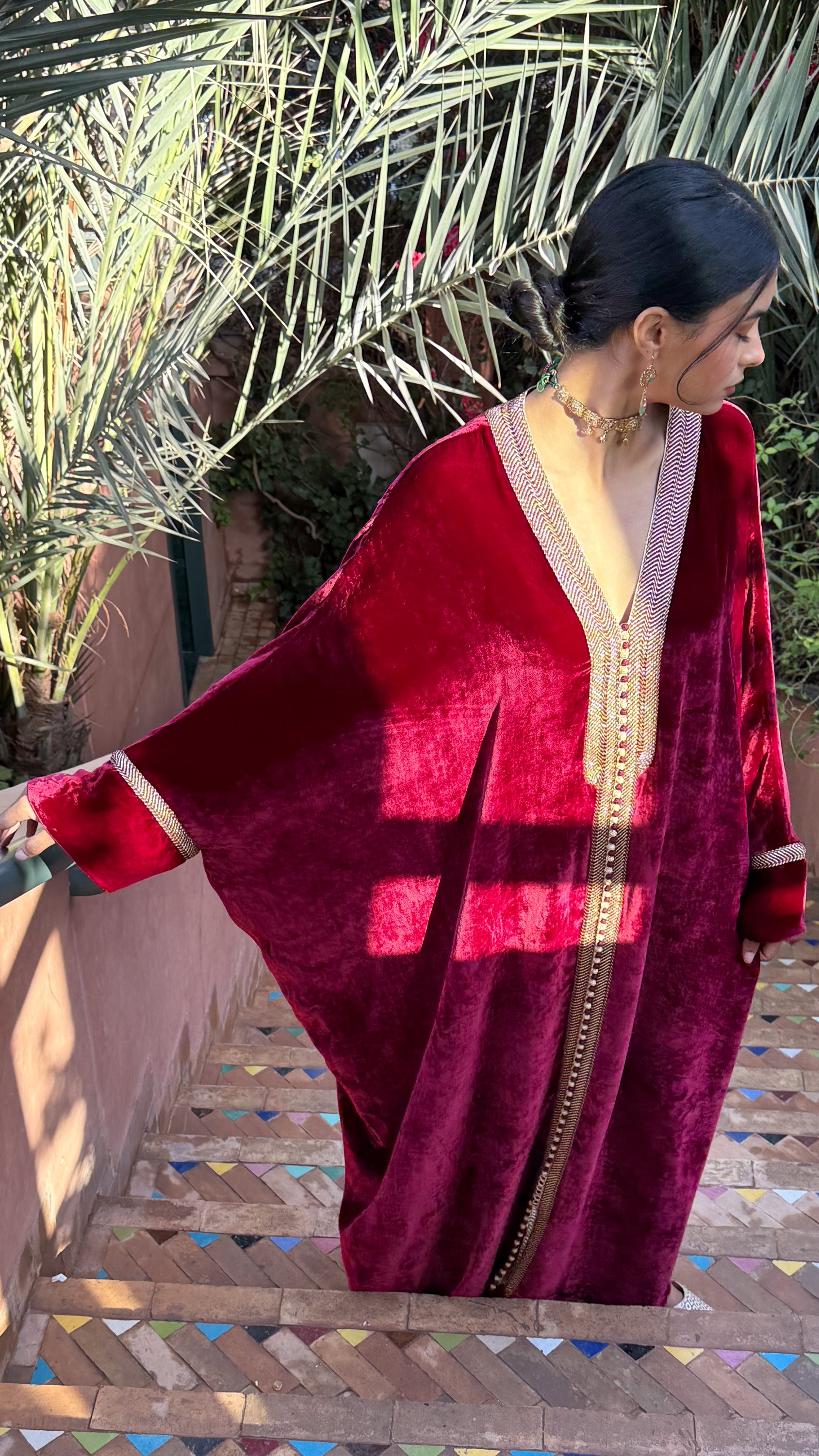 LULWA Velvet Kaftan in Bordeaux