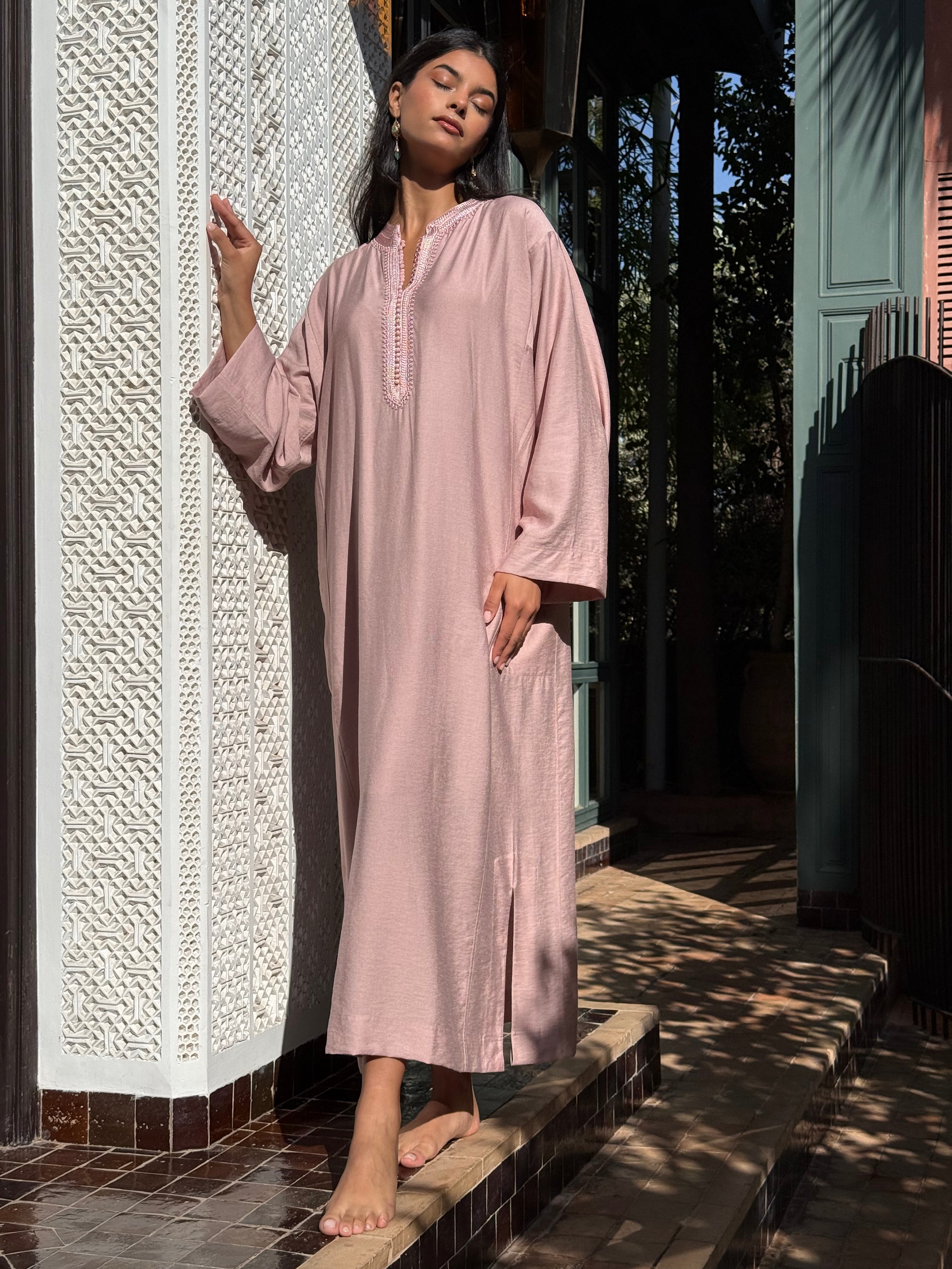 LYNE HAND EMBROIDERED LINEN KAFTAN