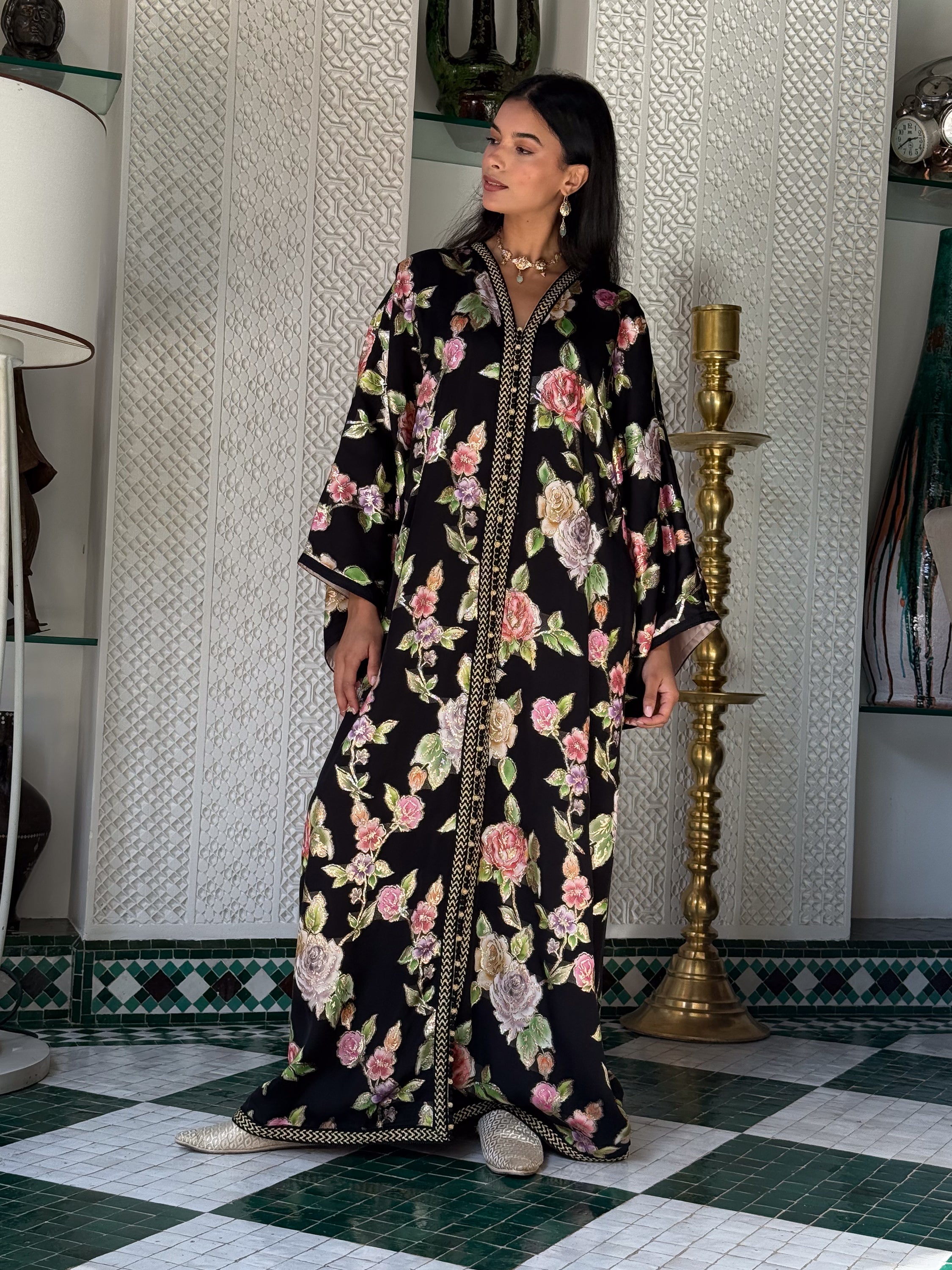 SAKI FLORAL SILK KAFTAN BLACK