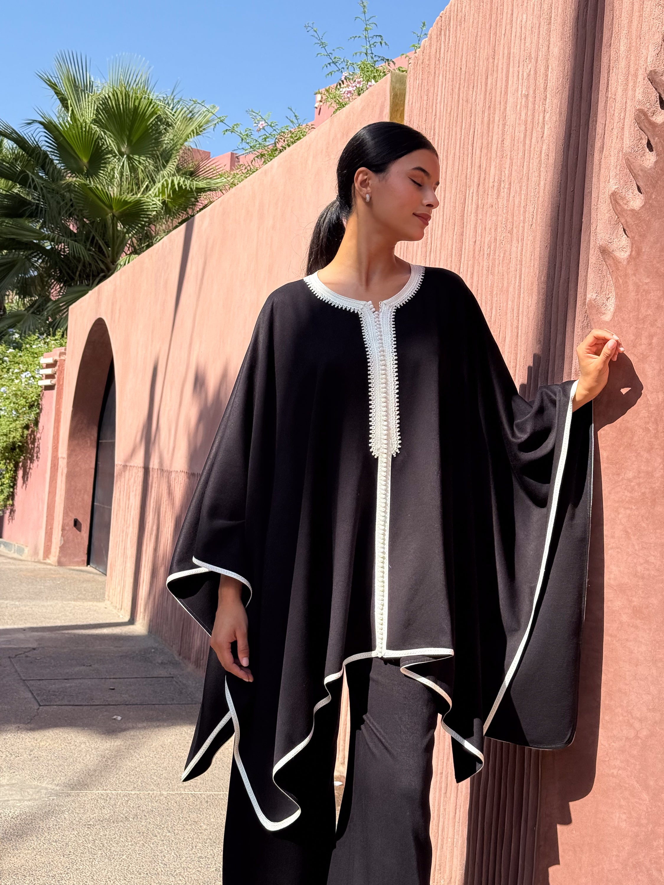 Zohraa Mlifa Embroidered Cape in Ivory