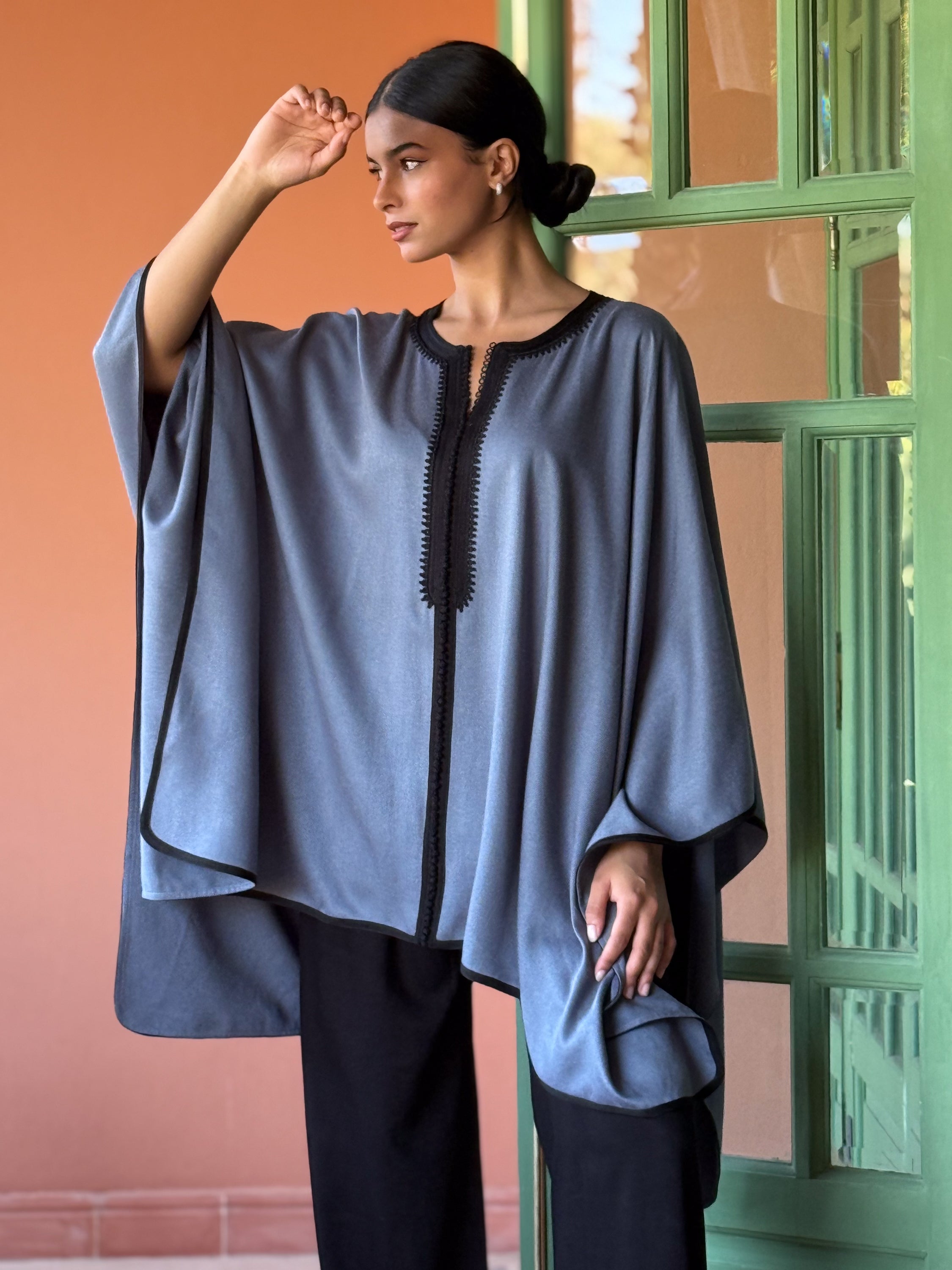 Zohraa Mlifa Embroidered Cape in Ivory