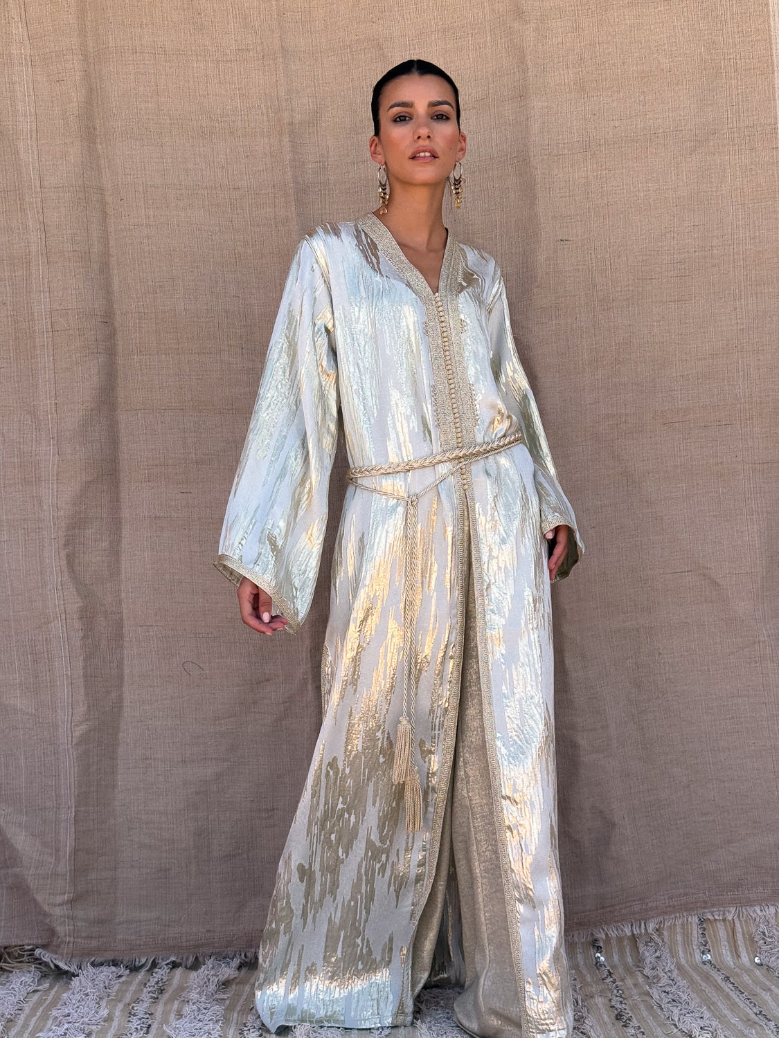 JUWAYRIYA TWO-PIECE KAFTAN