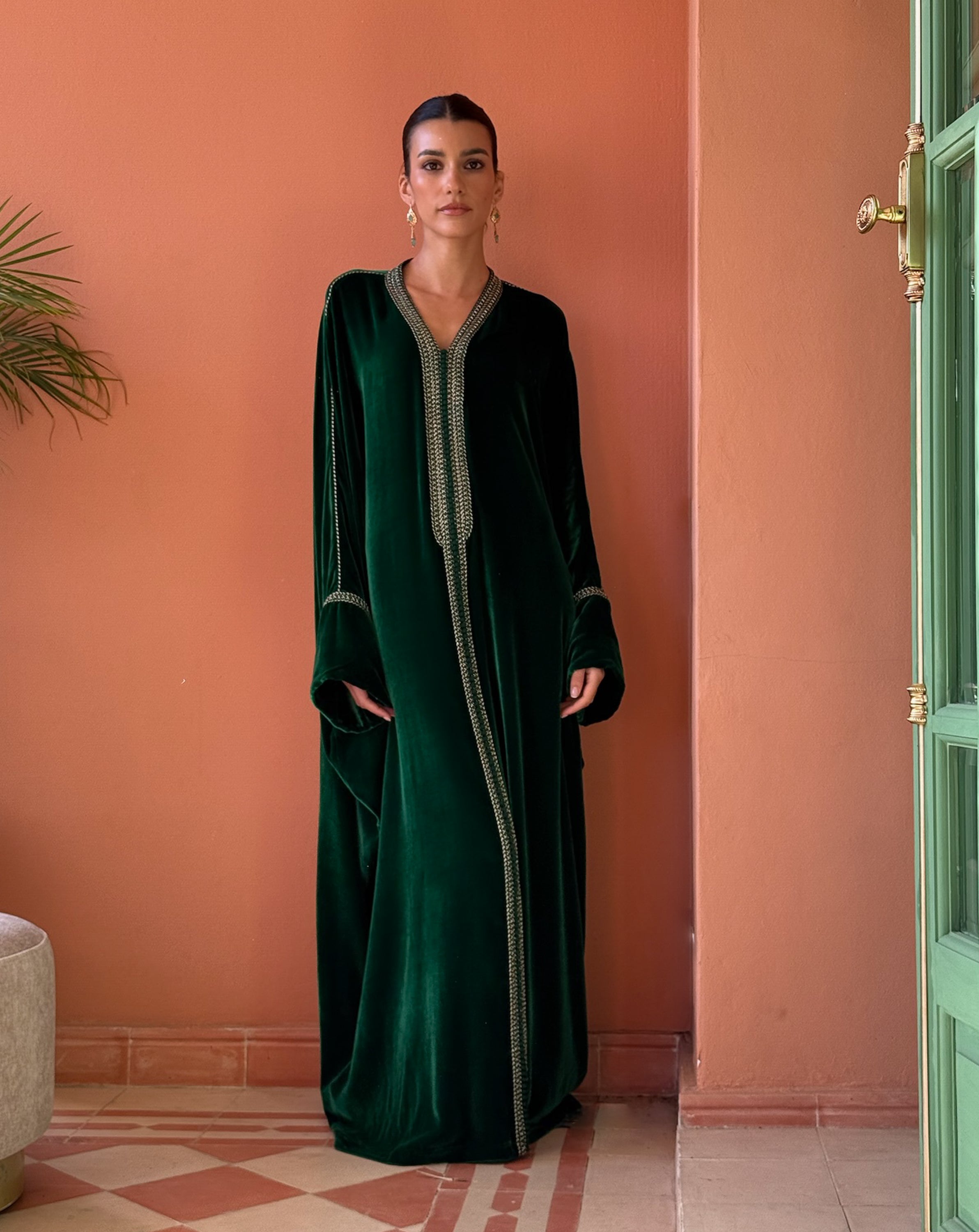 KHAYRA OVERSIZED VELVET KAFTAN