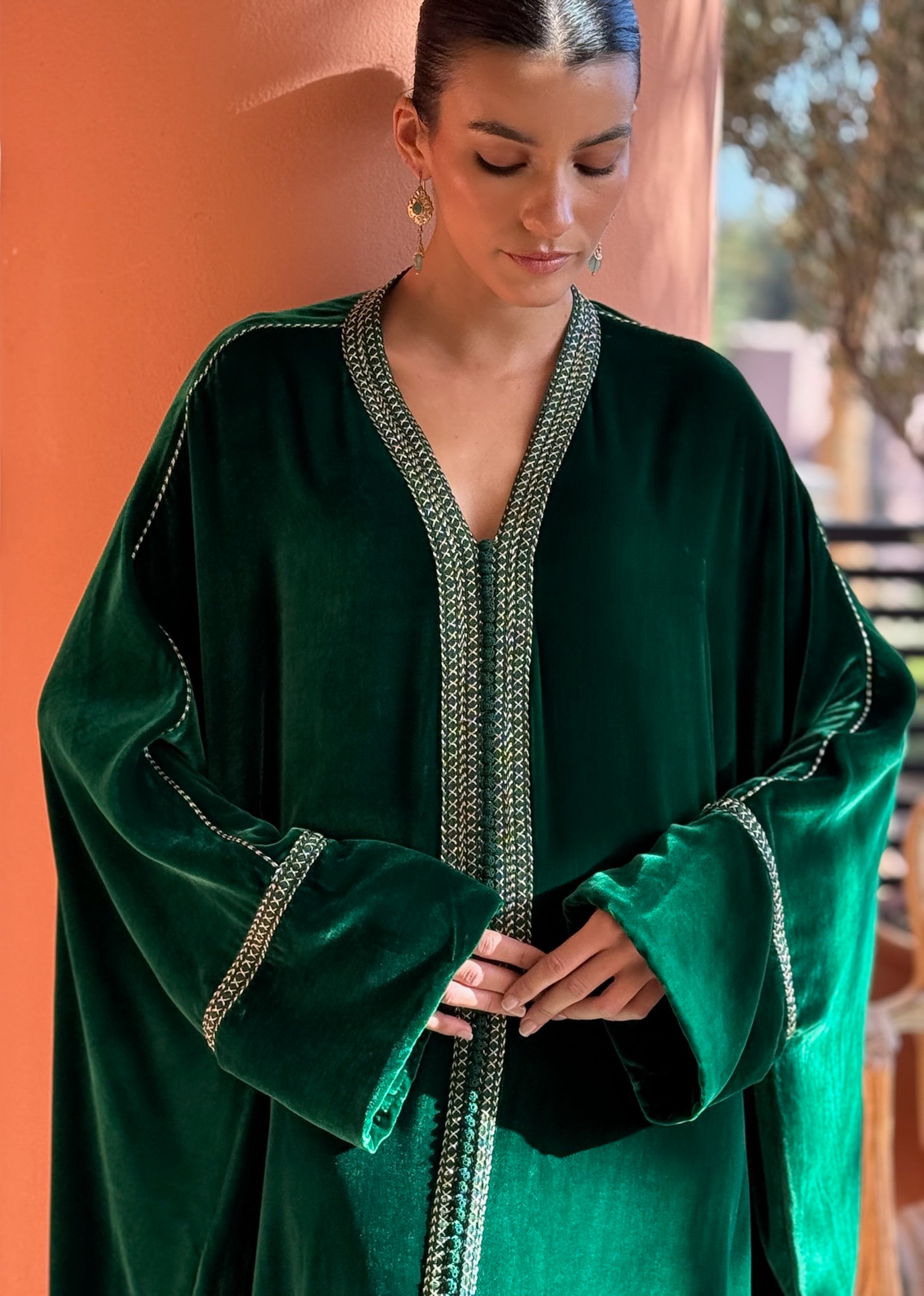 KHAYRA OVERSIZED VELVET KAFTAN