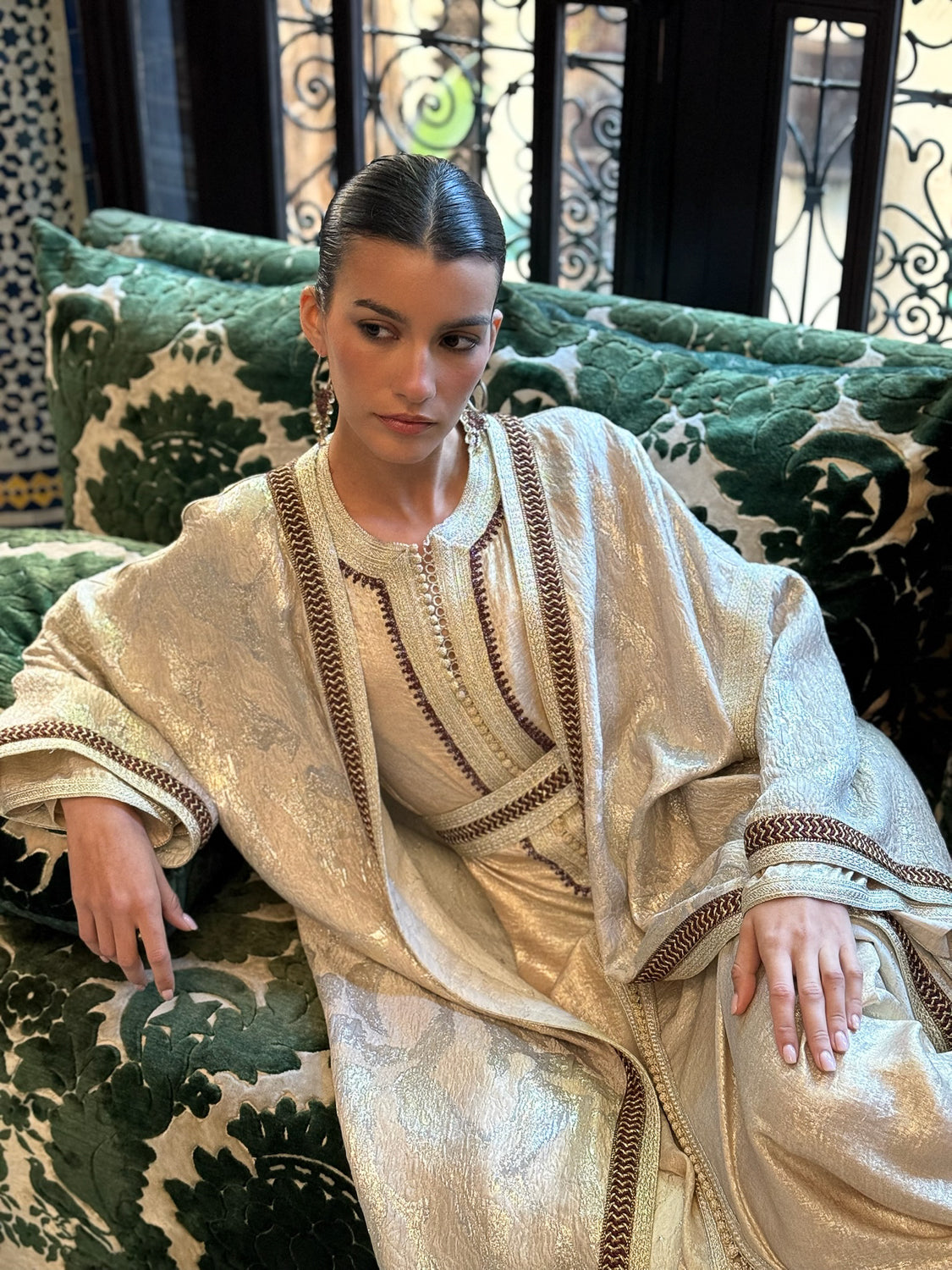 LAMEES TWO-PIECE KAFRAN