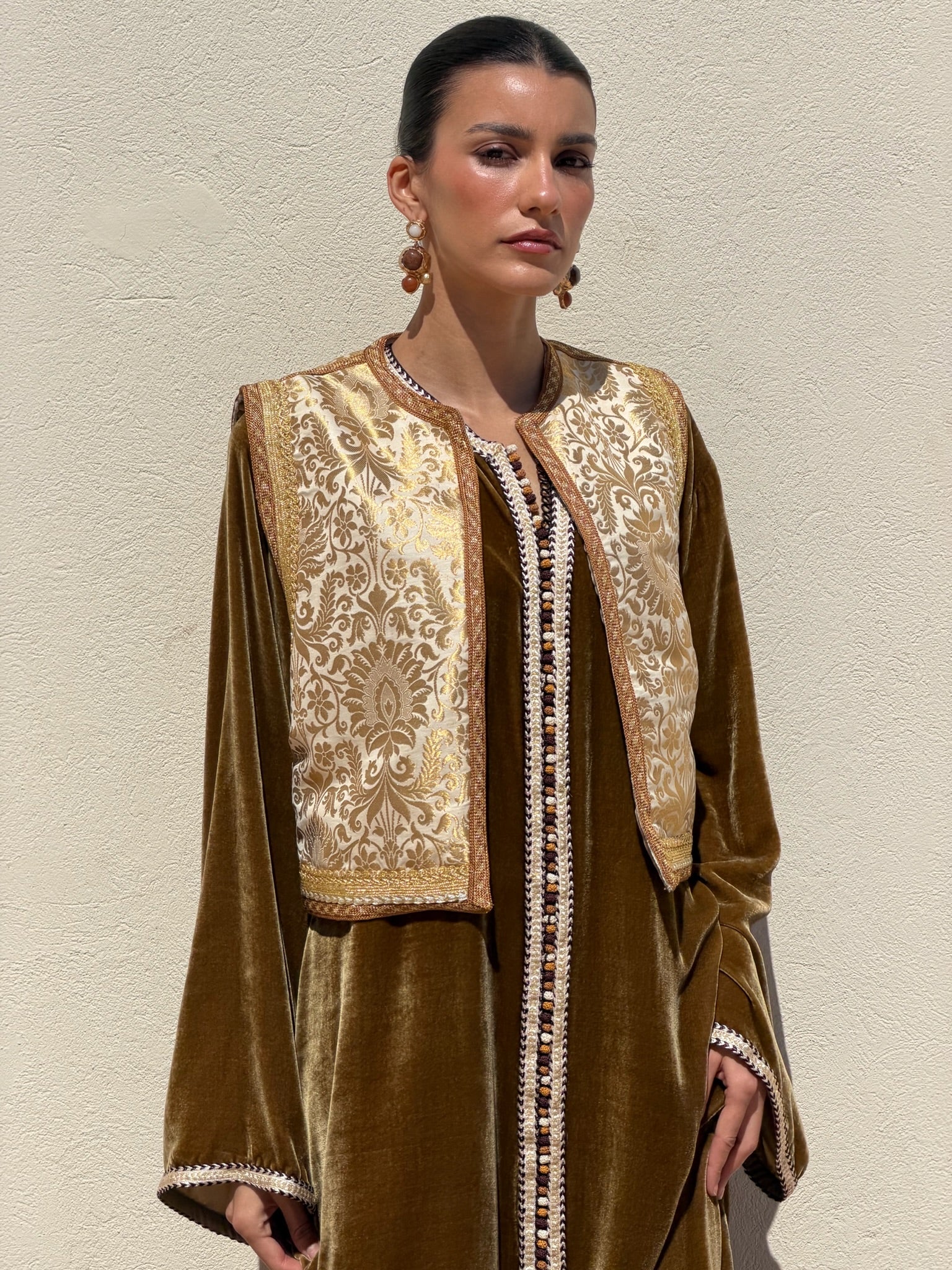 AMIRA TWO-PIECE KAFTAN & GILET