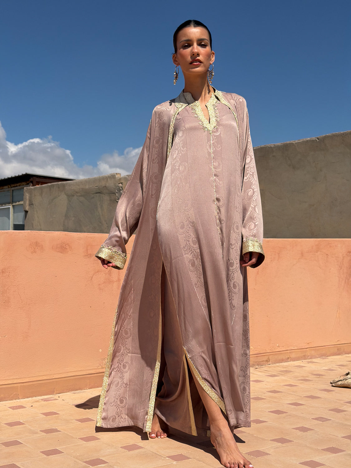 NOORA & KHALIDA MATCHING SET