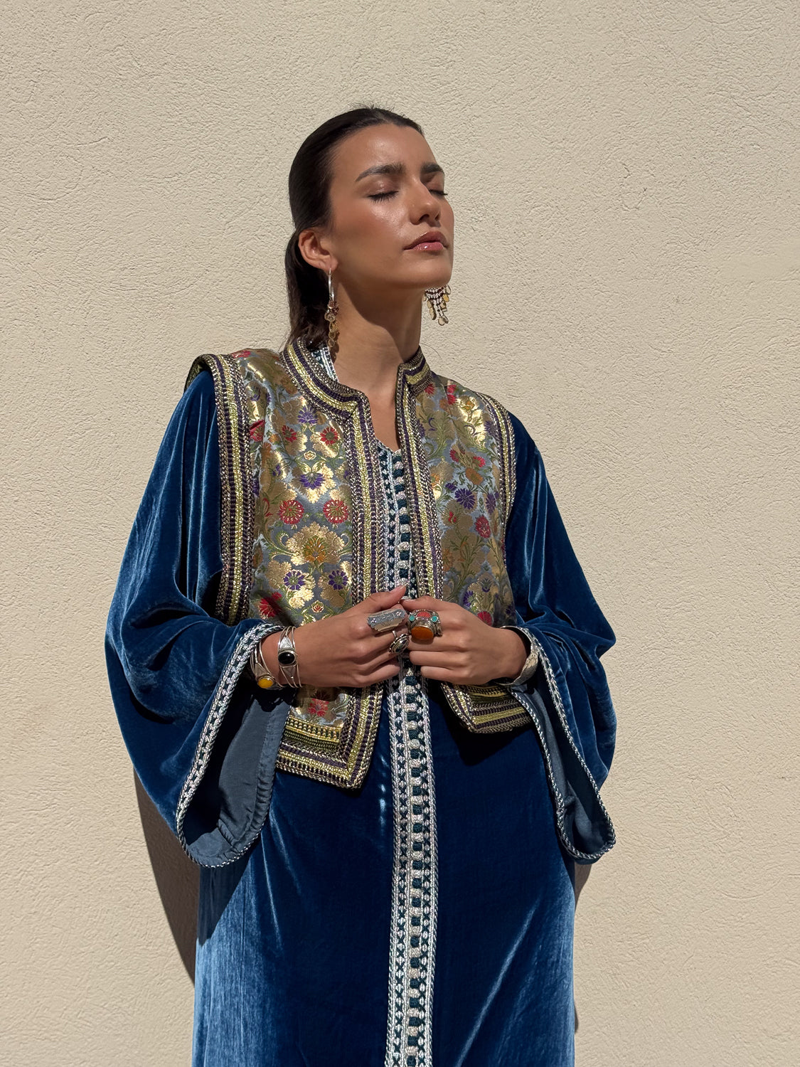 LUNA TWO-PIECE KAFTAN & GILET