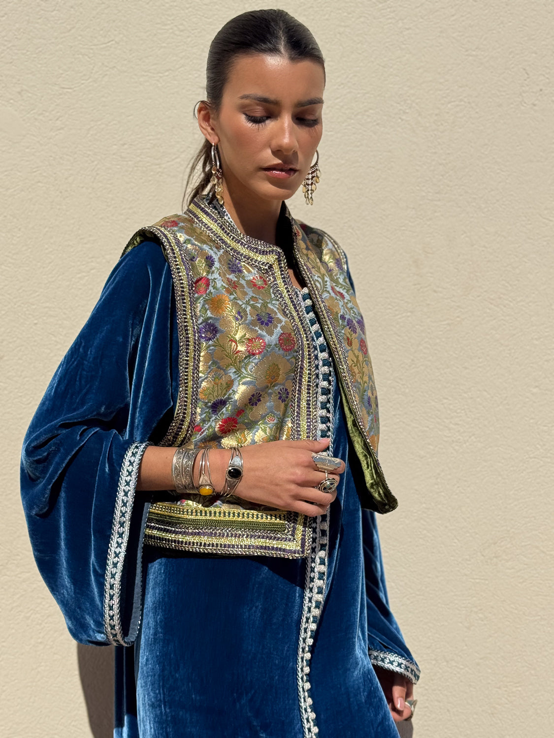 LUNA TWO-PIECE KAFTAN & GILET