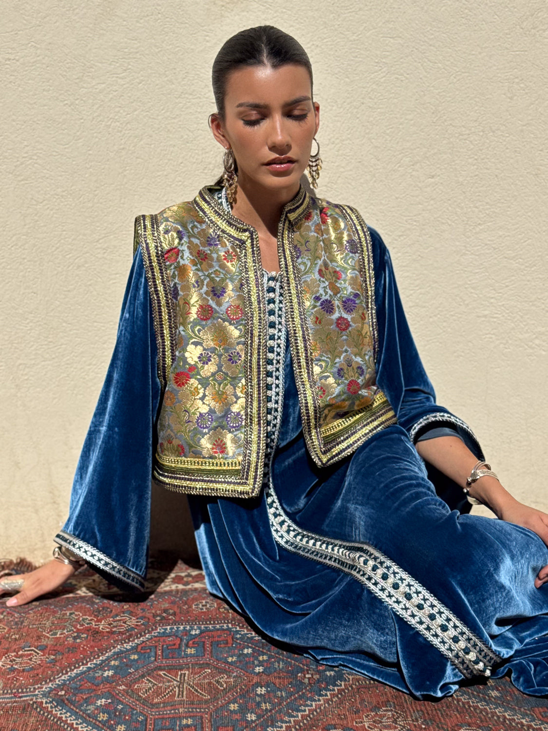 LUNA TWO-PIECE KAFTAN & GILET