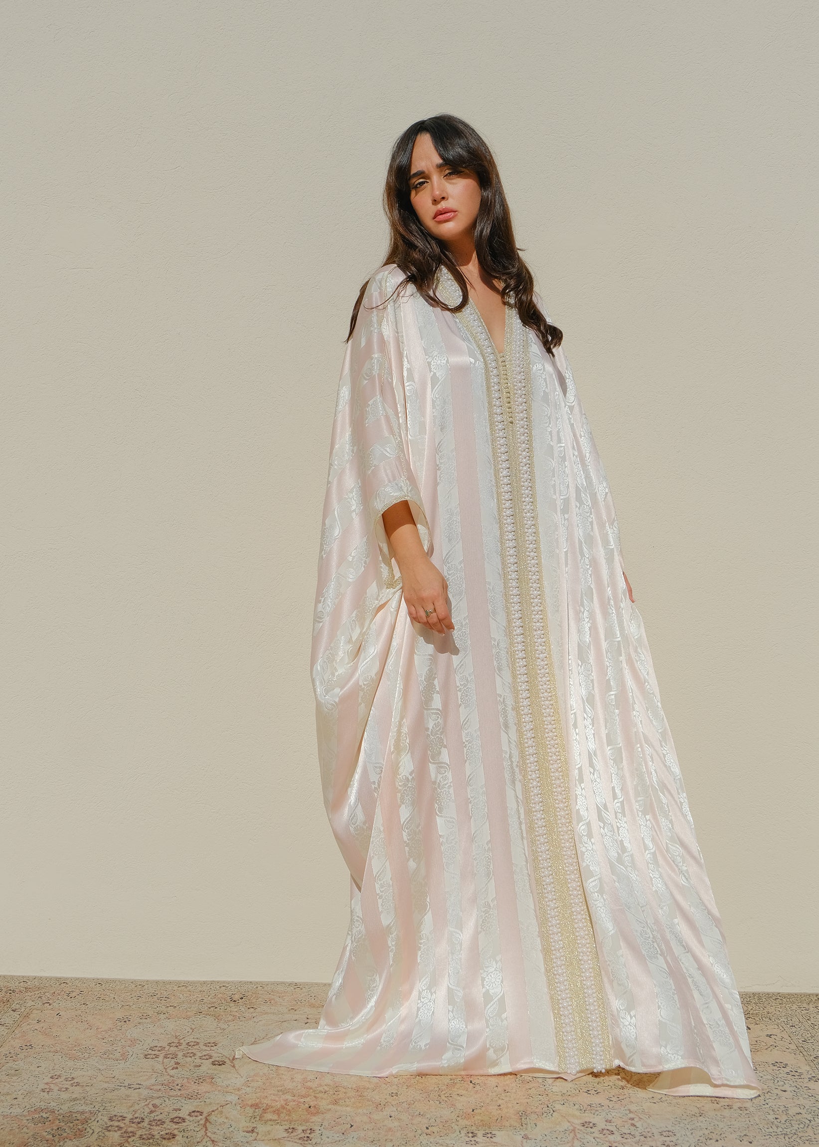 TESNIM KAFTAN