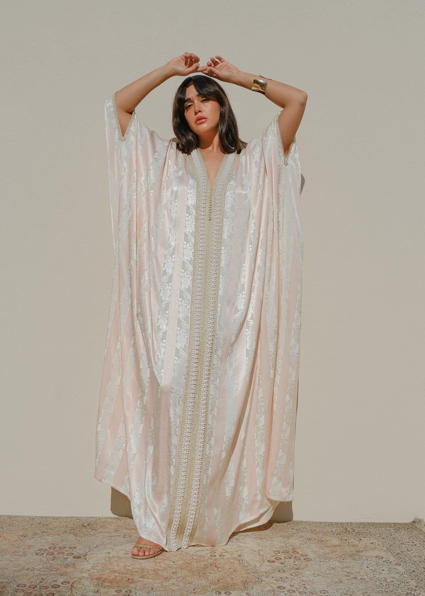 TESNIM KAFTAN