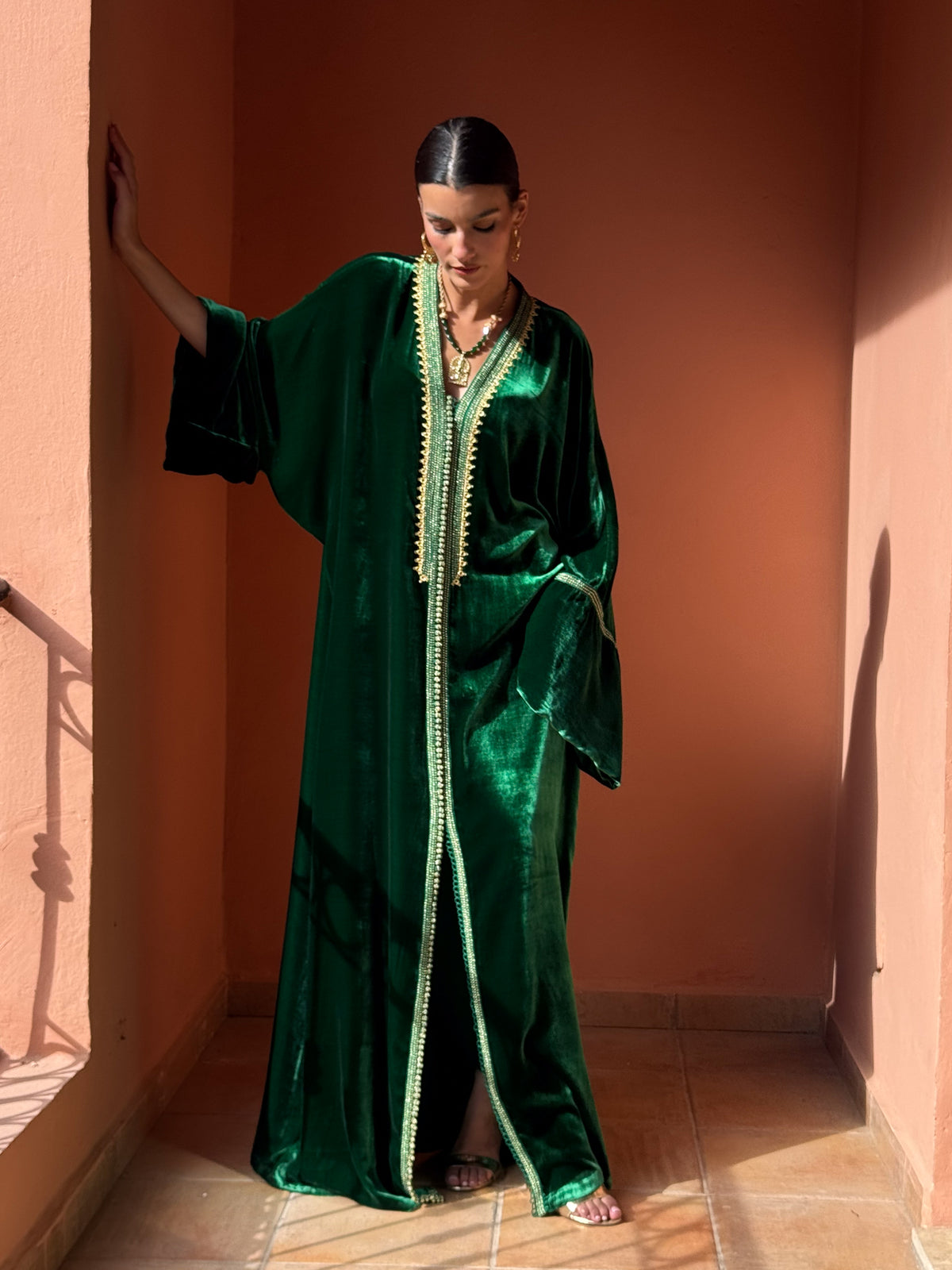 Anhar Silk Velvet Kaftan – Green – view 1