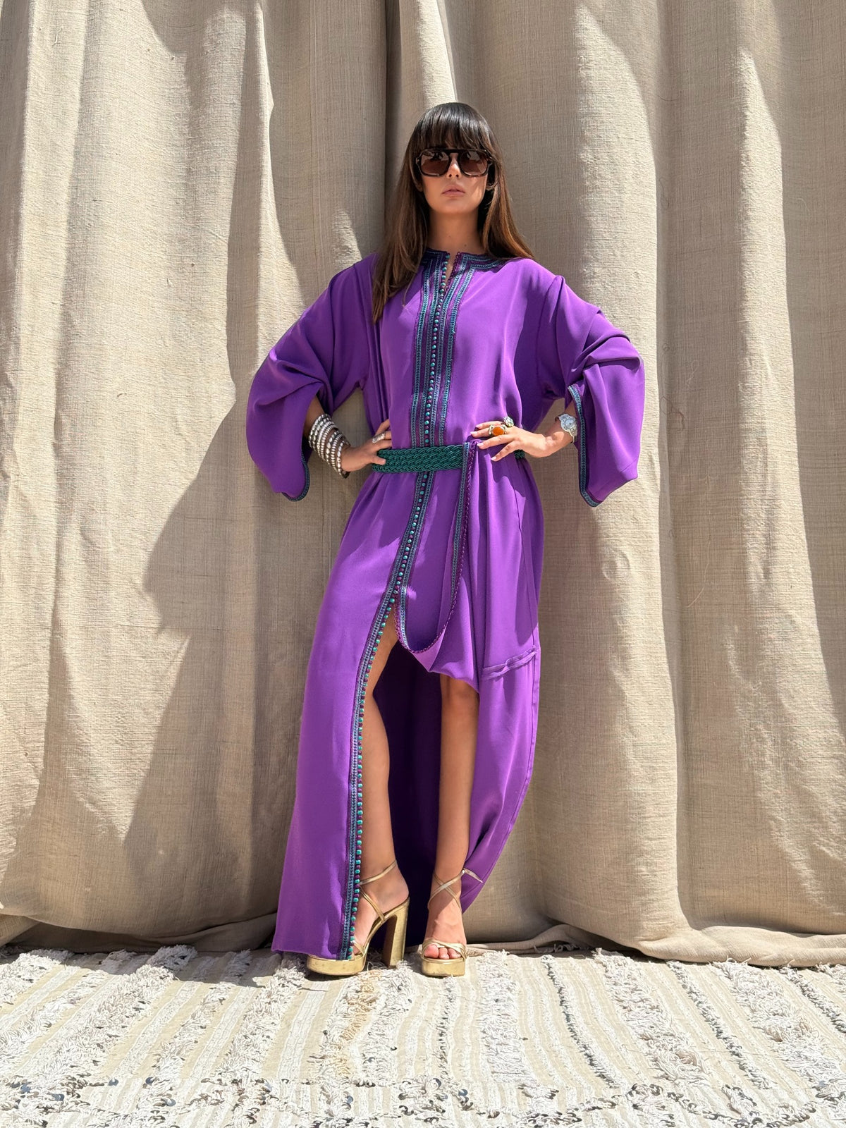 Basma kaftan wide sleeves and front opening; belt not included
