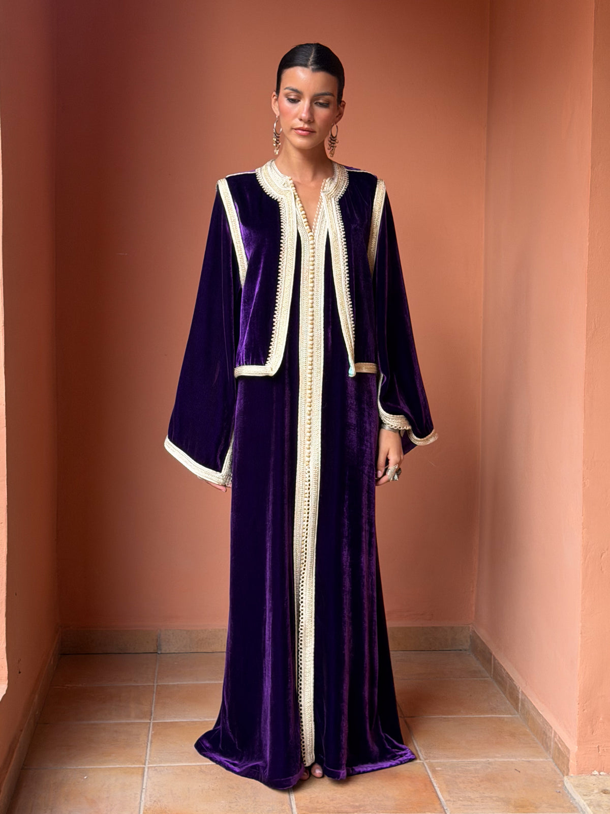 Bisan Silk Velvet Kaftan & Vest Set – Purple – view 10