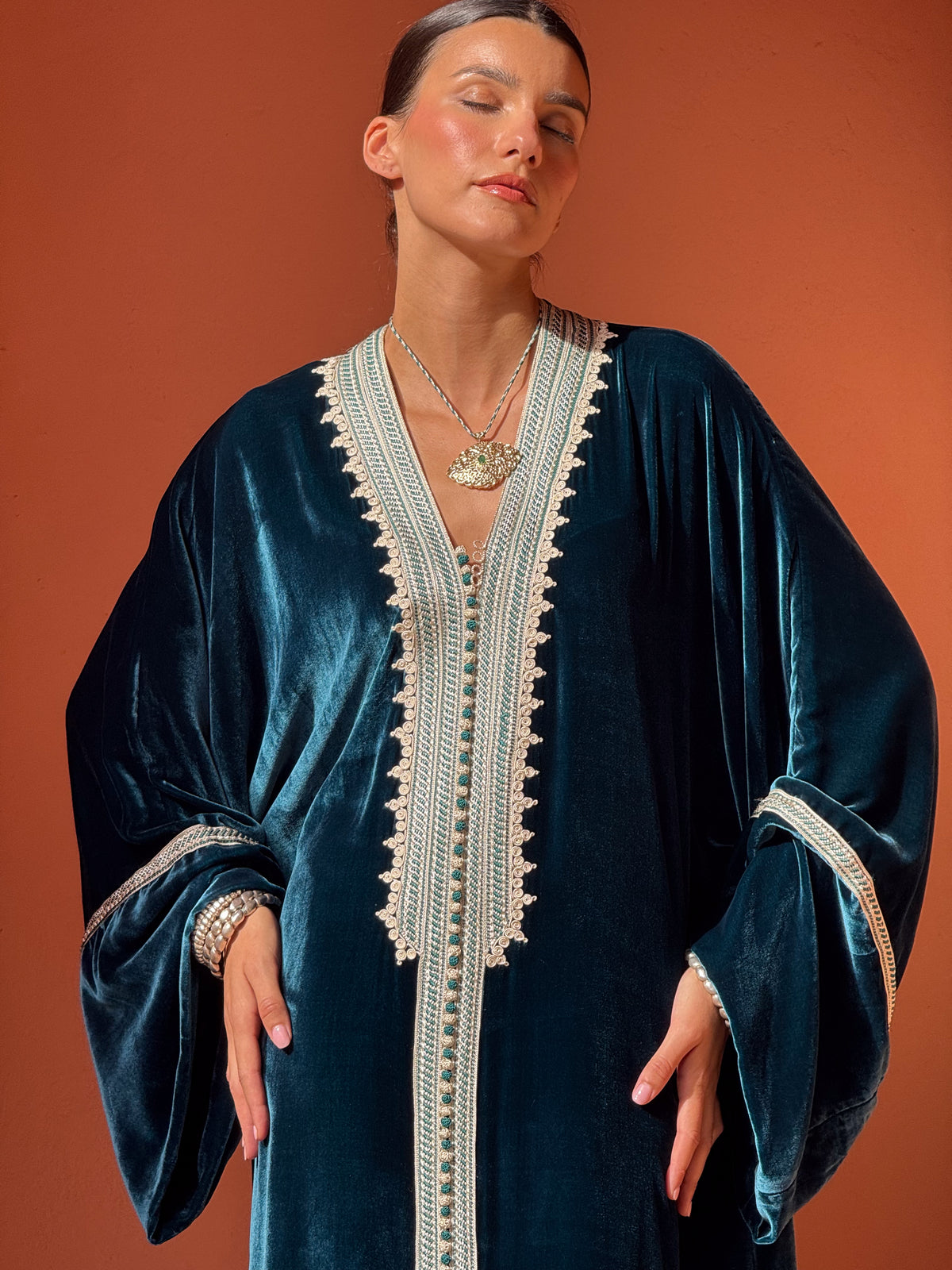 Douja Silk Velvet Kaftan – Blue – view 7