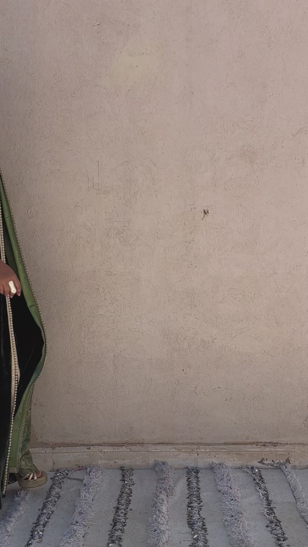 Hinda two-piece kaftan — video